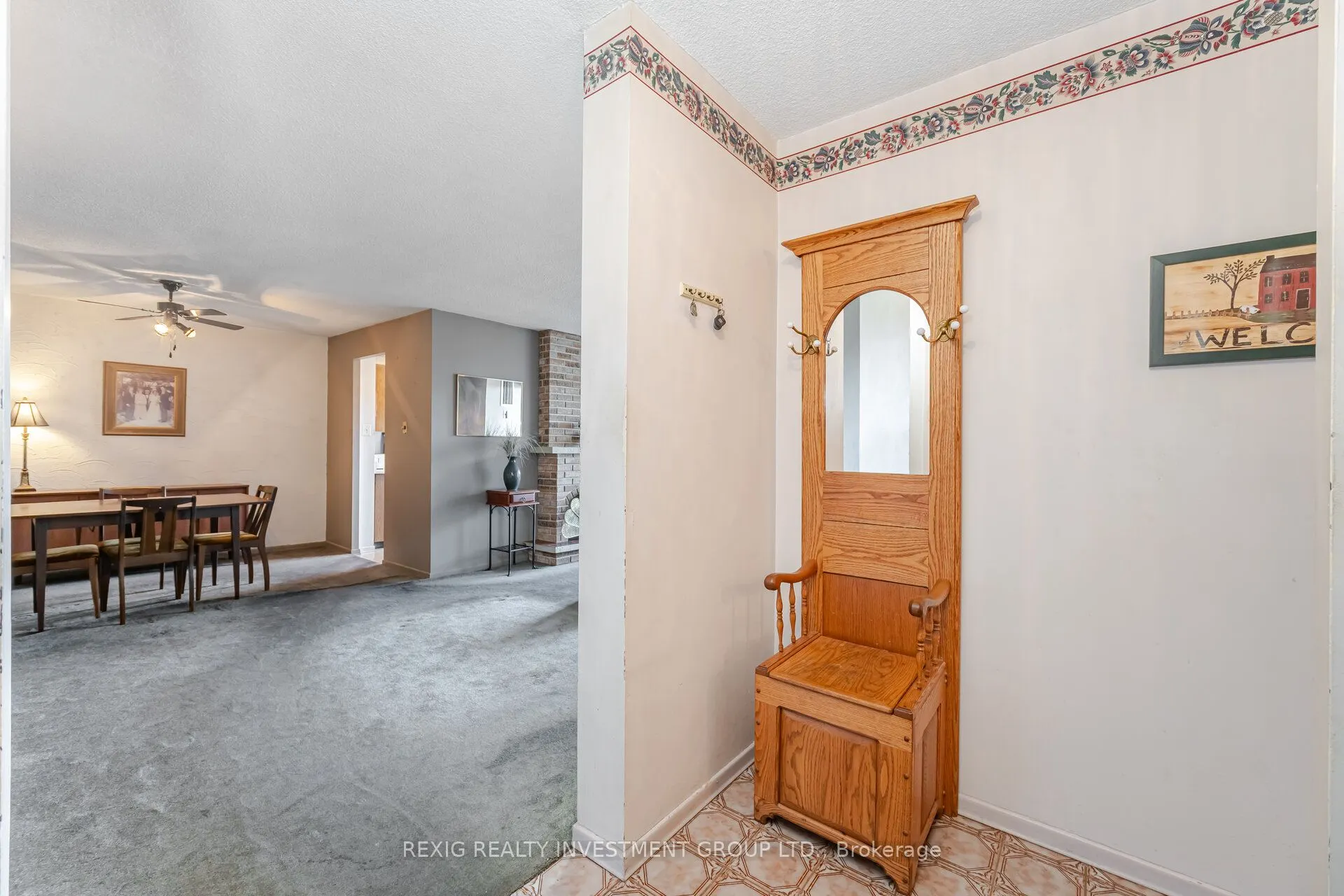 15 Kensington Road, #409