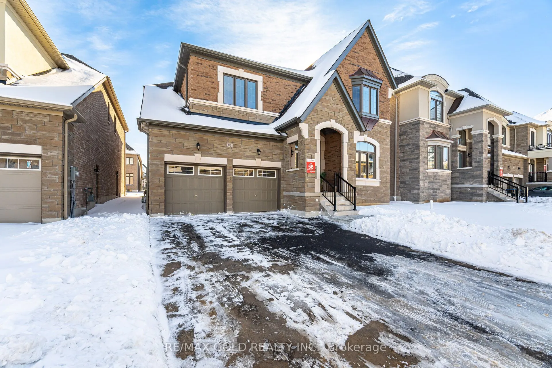 82 Raspberry Ridge Avenue