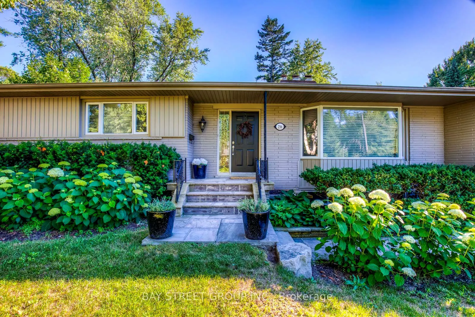 256 Eastcourt Road