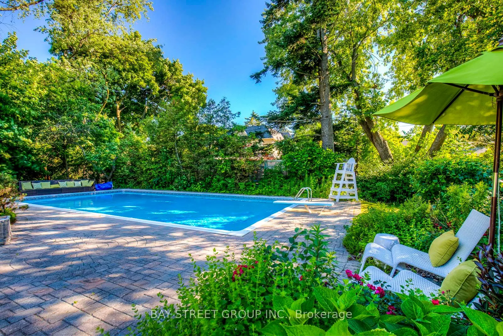 256 Eastcourt Road