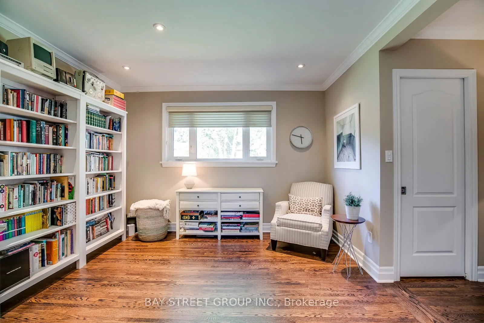 256 Eastcourt Road