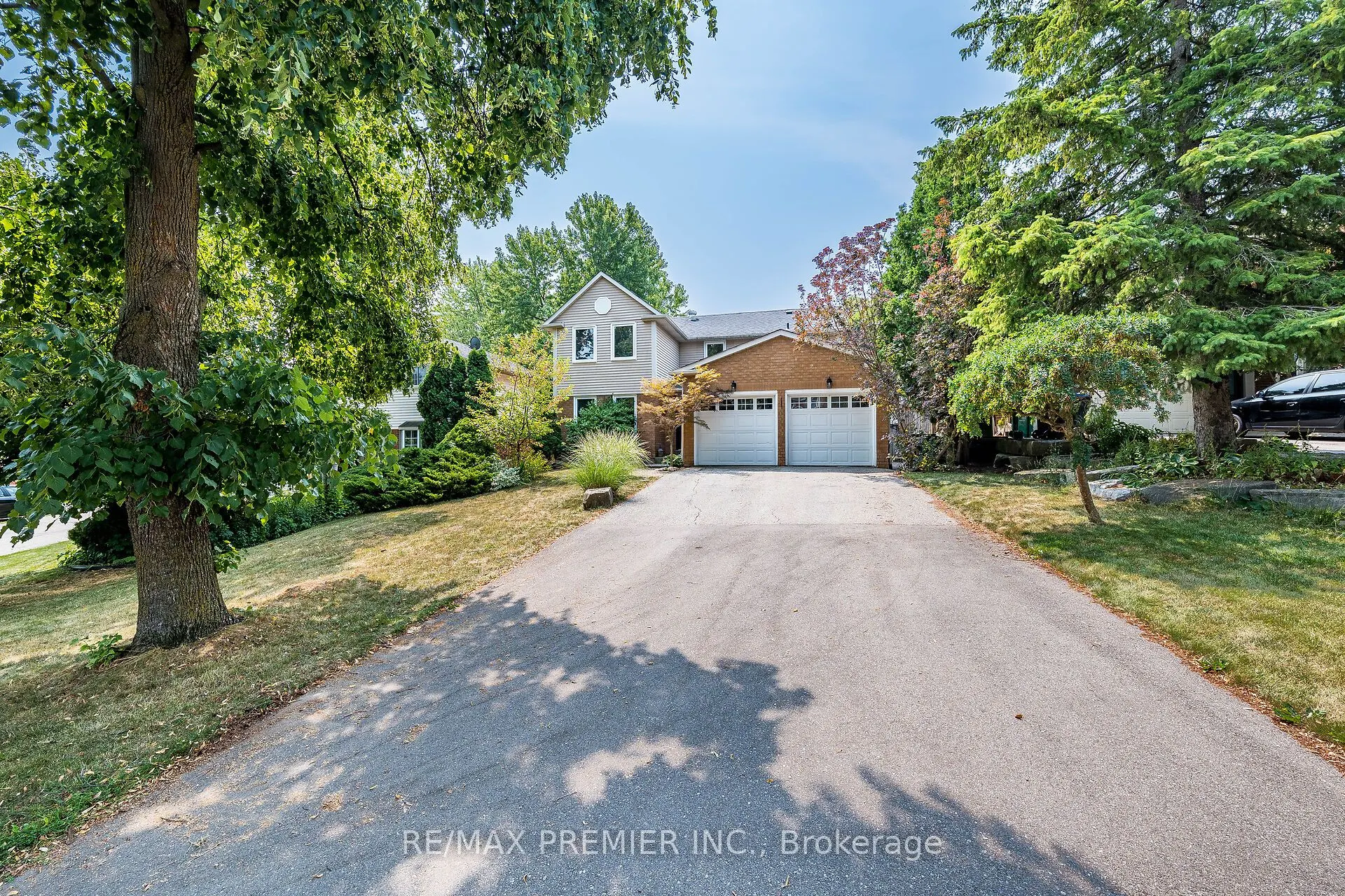 355 Hersey Crescent