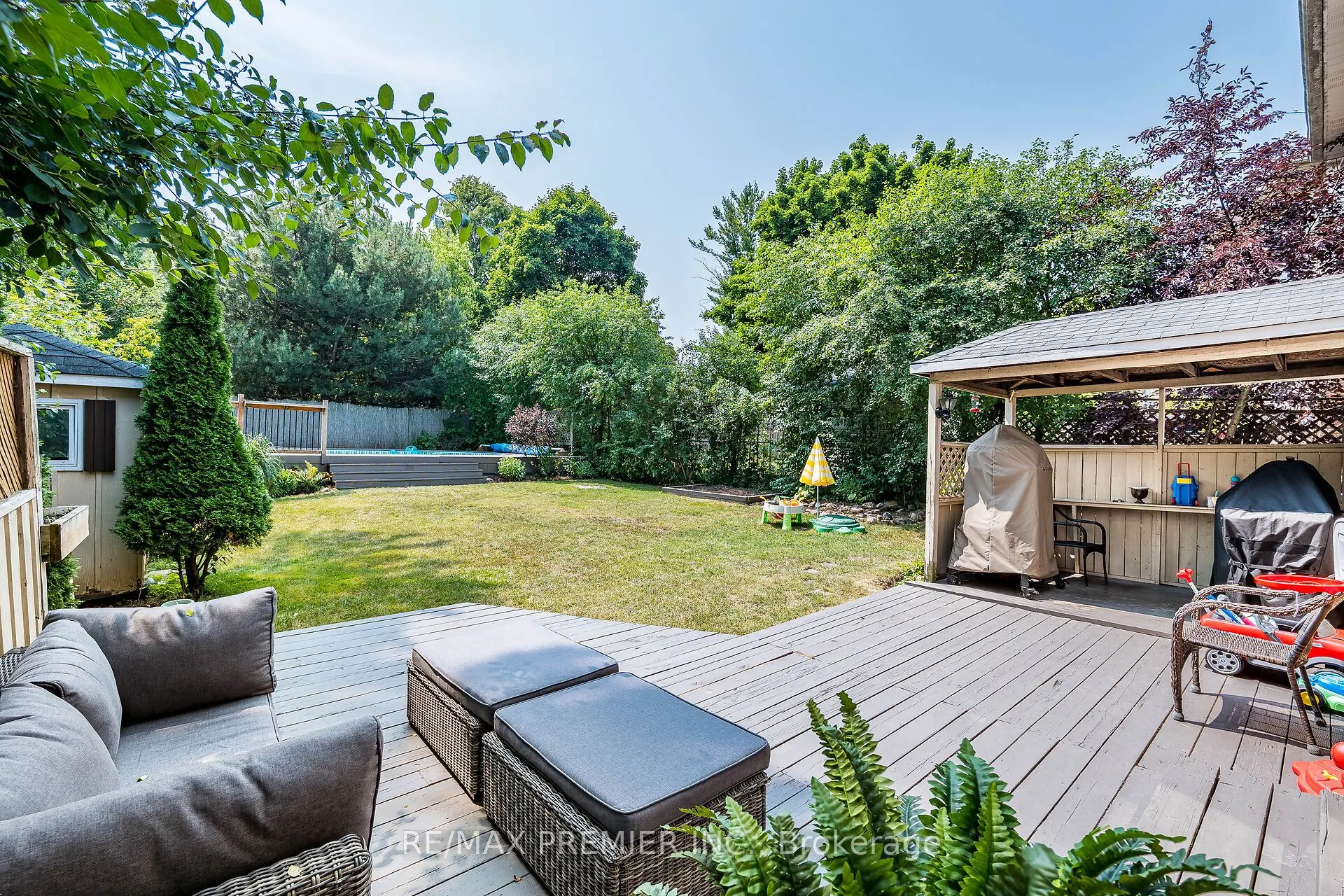 355 Hersey Crescent