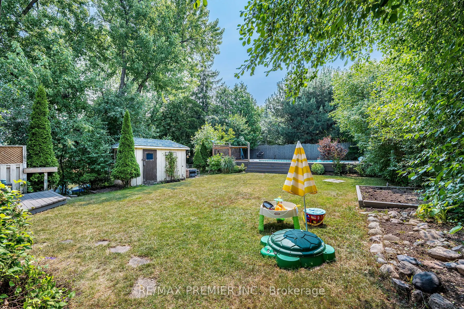 355 Hersey Crescent