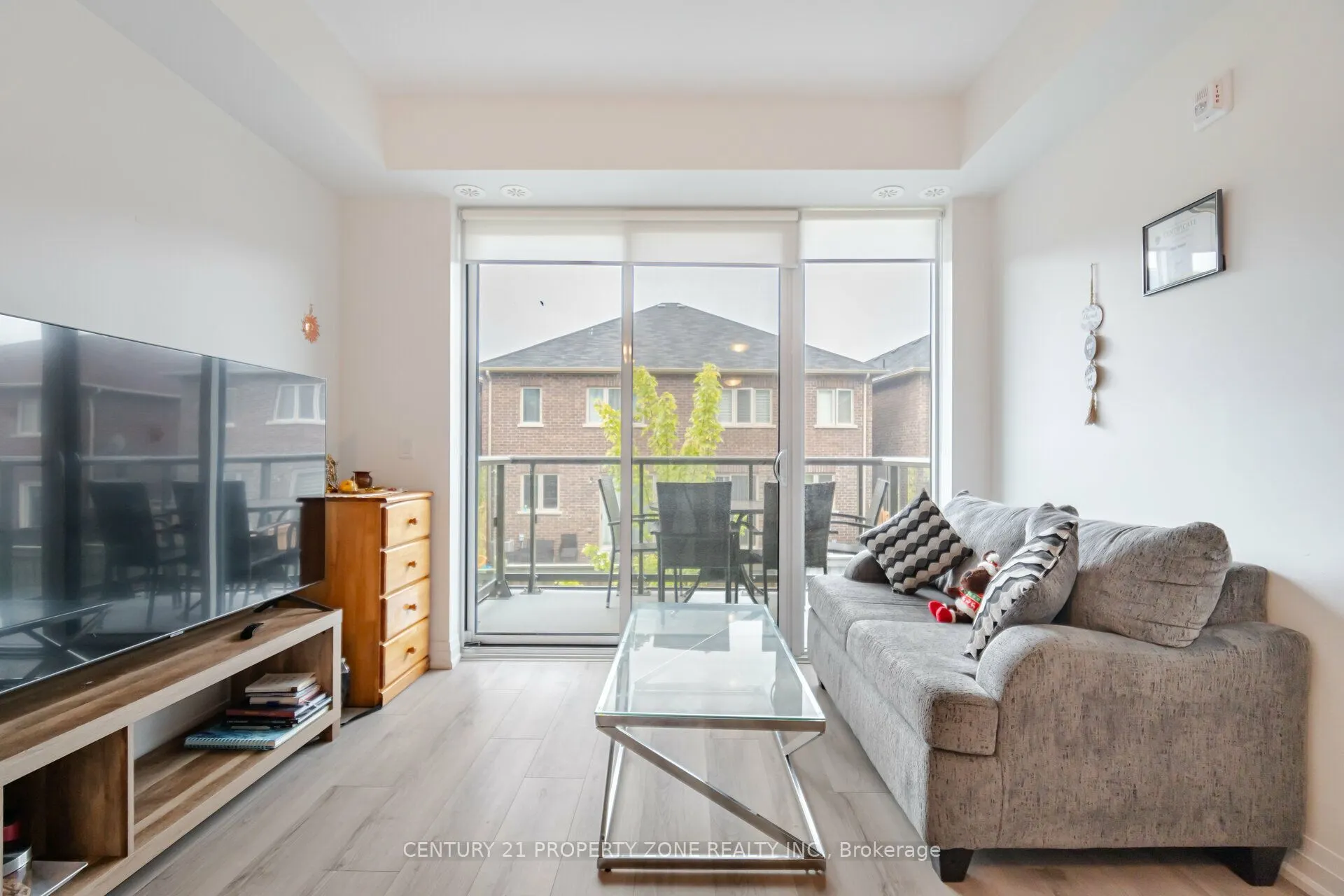 65 Attmar Drive, #263