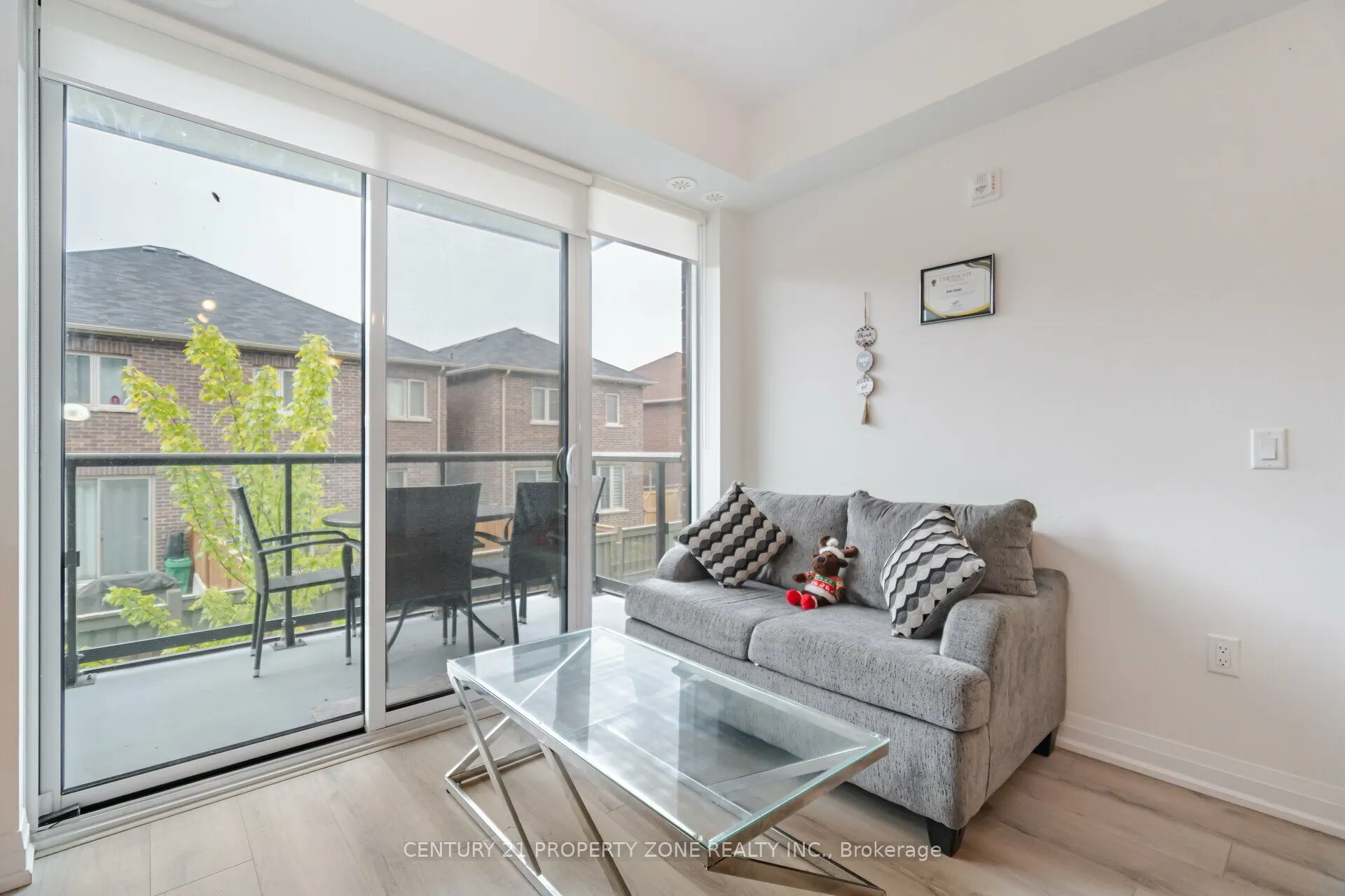 65 Attmar Drive, #263
