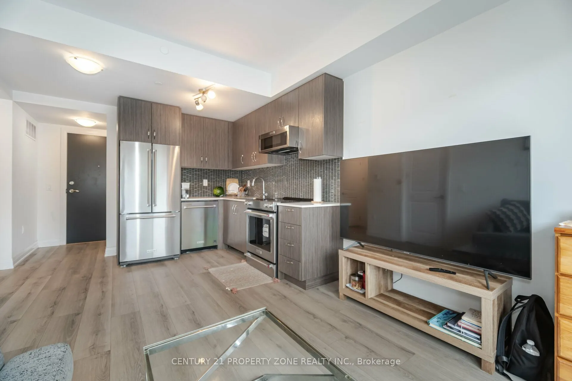 65 Attmar Drive, #263