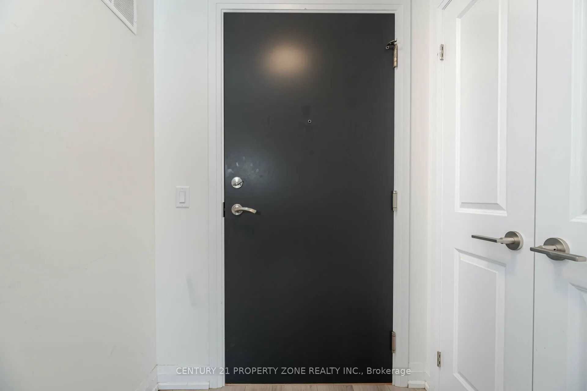 65 Attmar Drive, #263