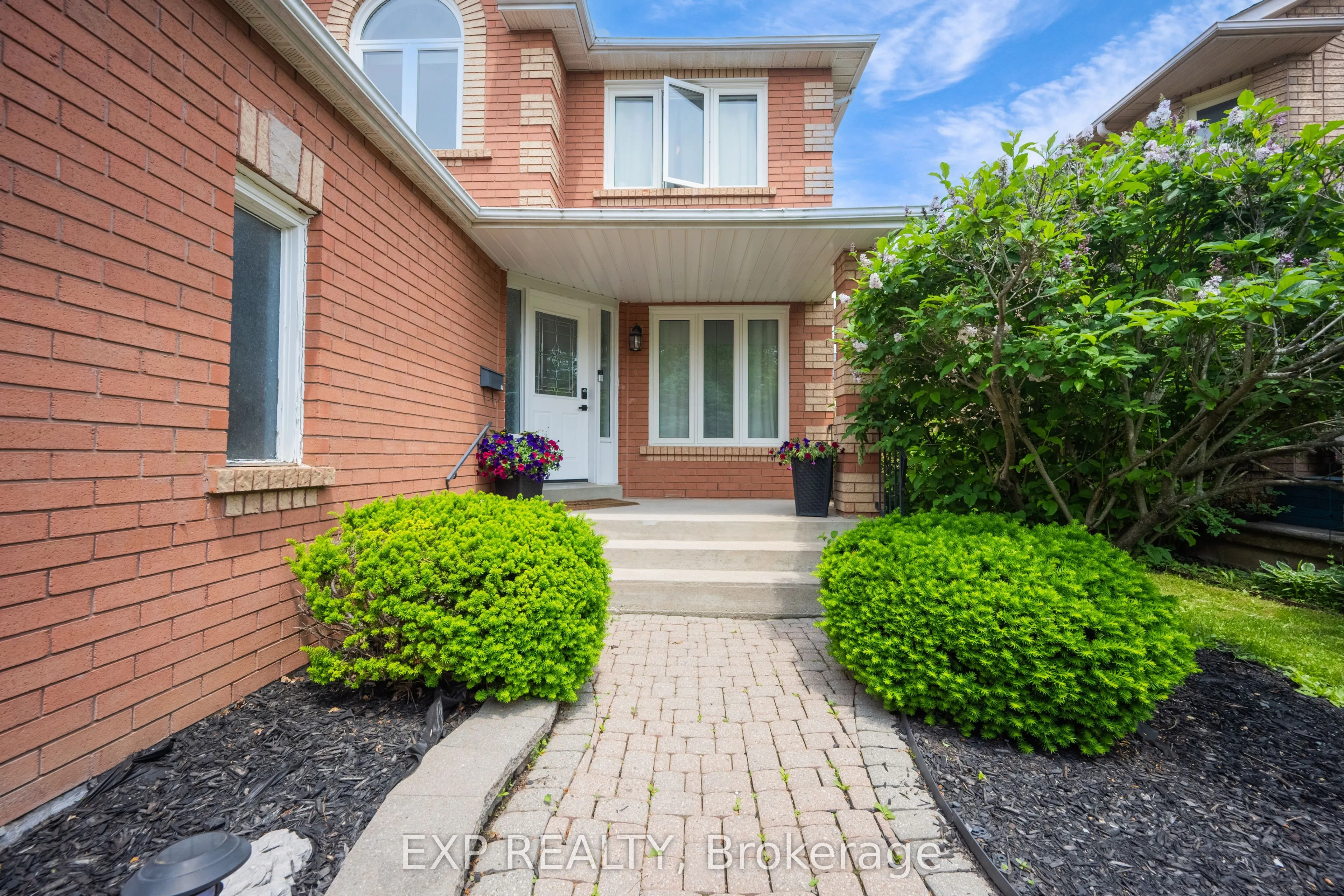 5 Watson Road