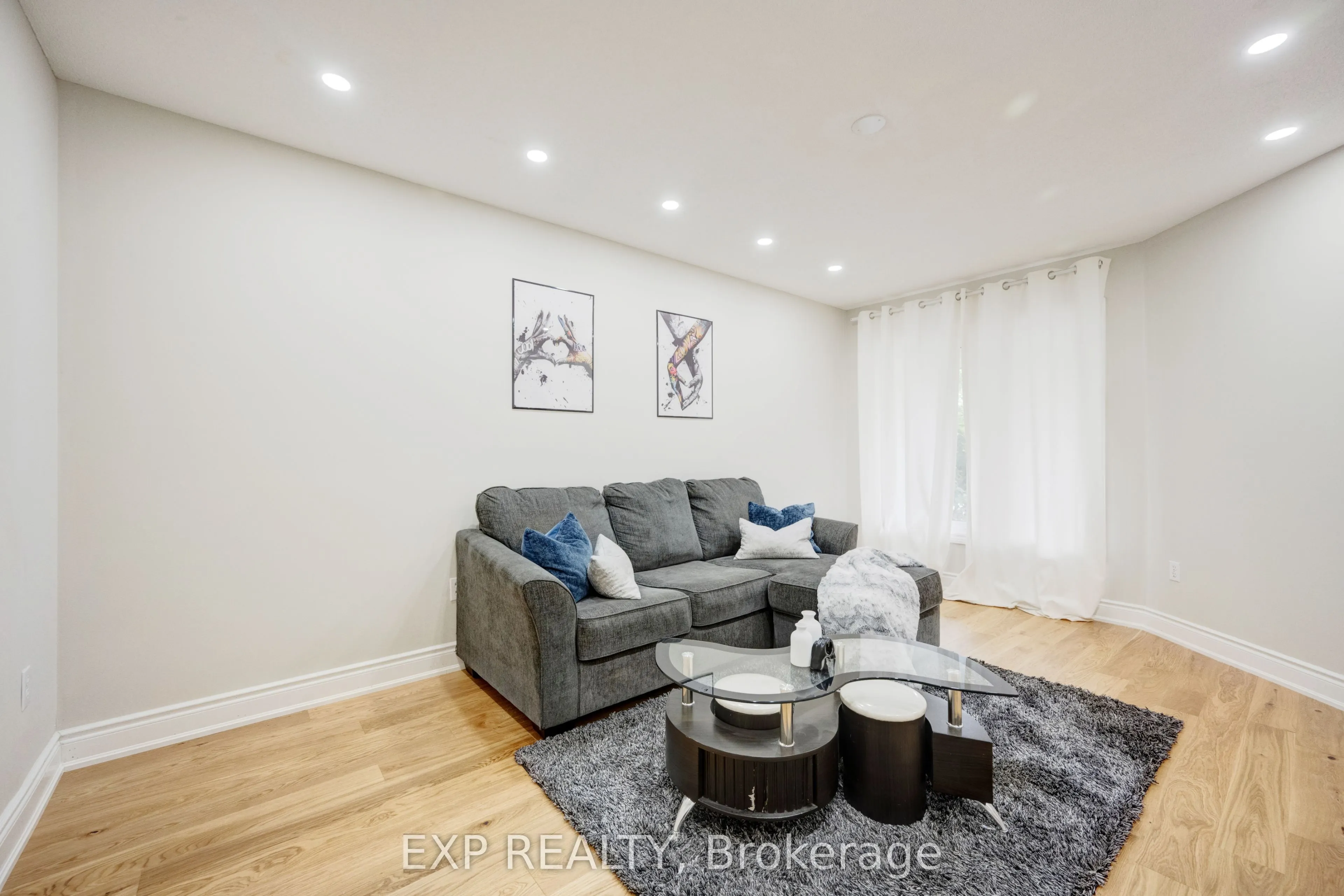 5 Watson Road