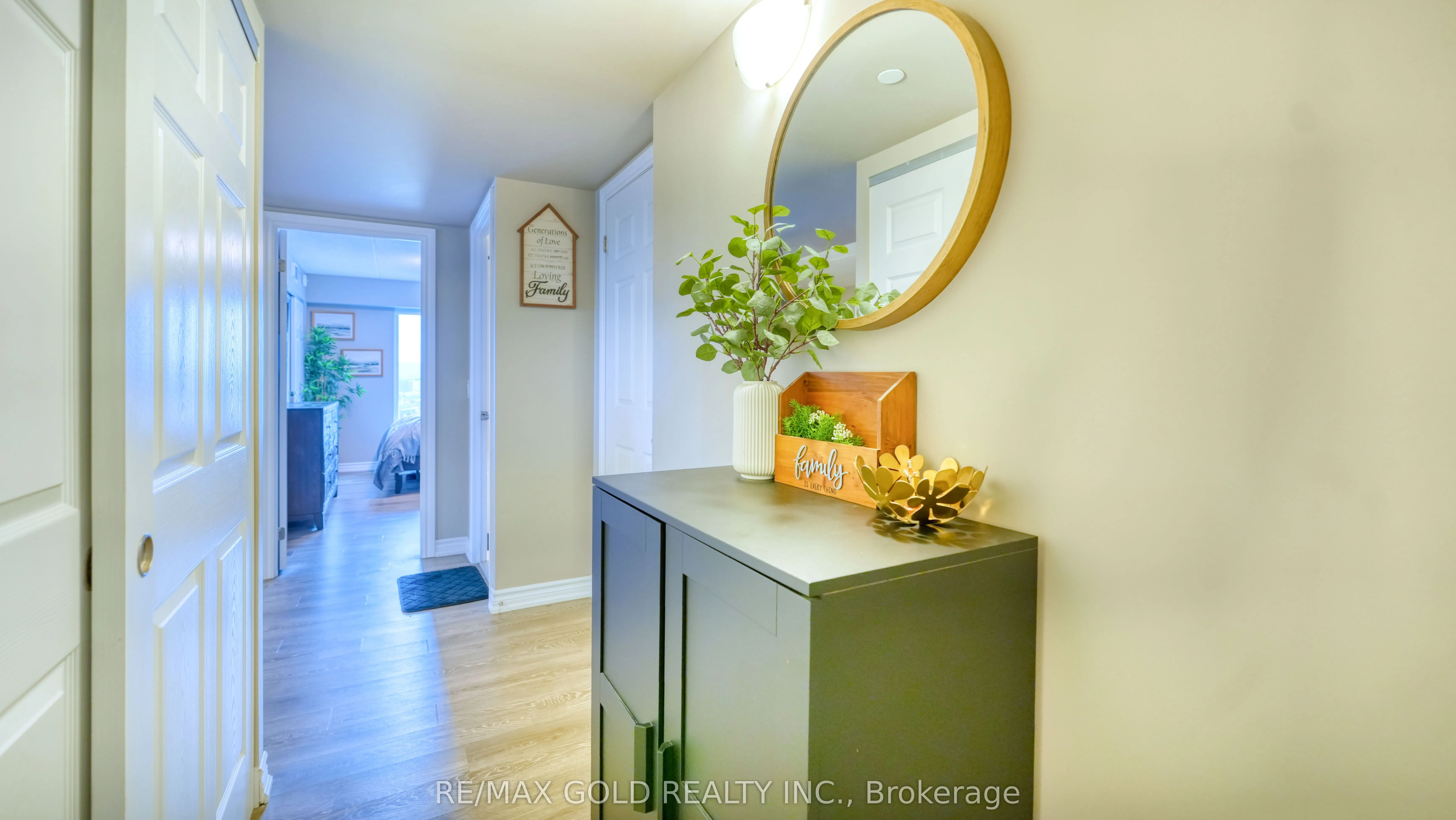 716 Main Street, #7