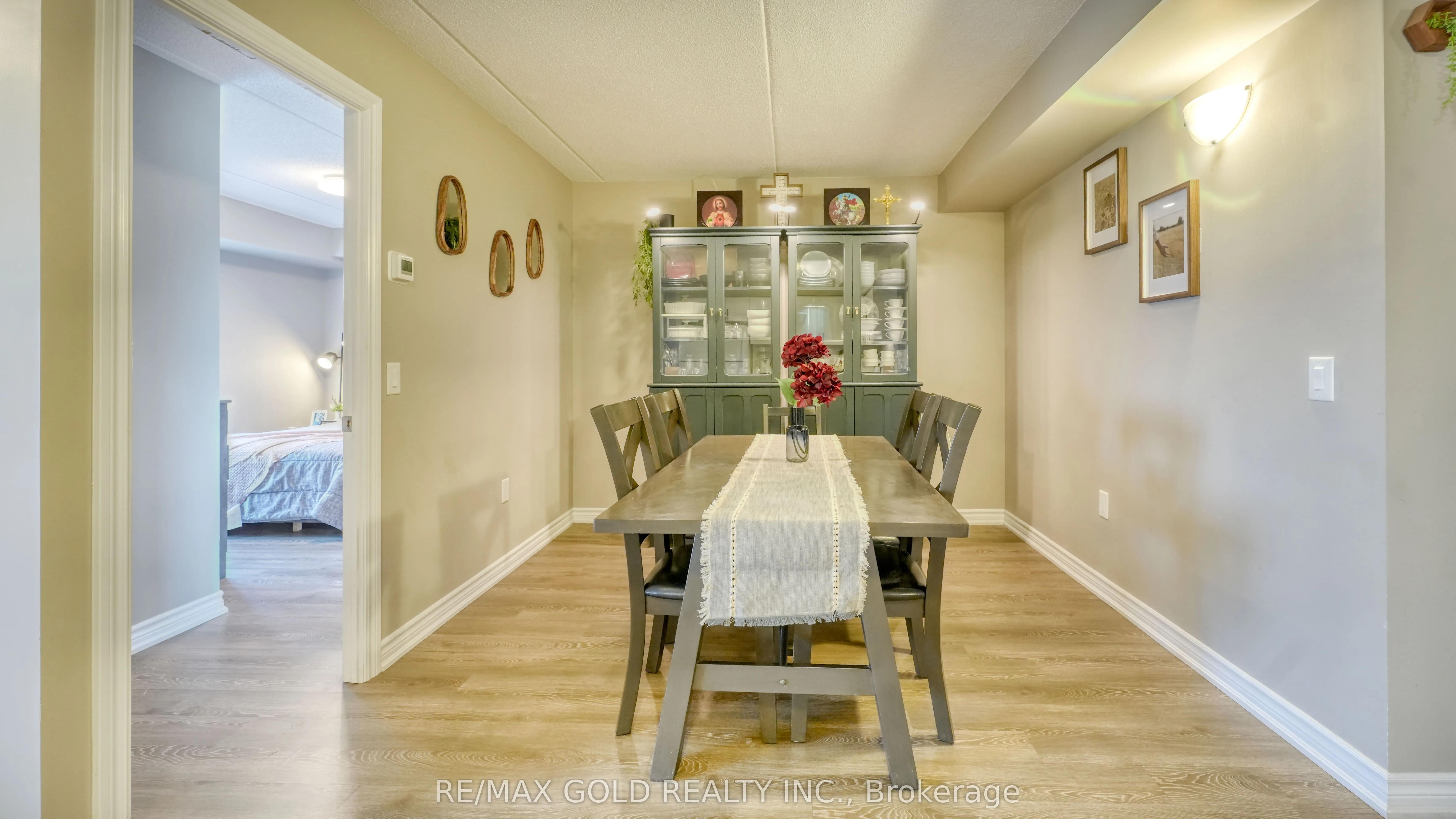 716 Main Street, #7