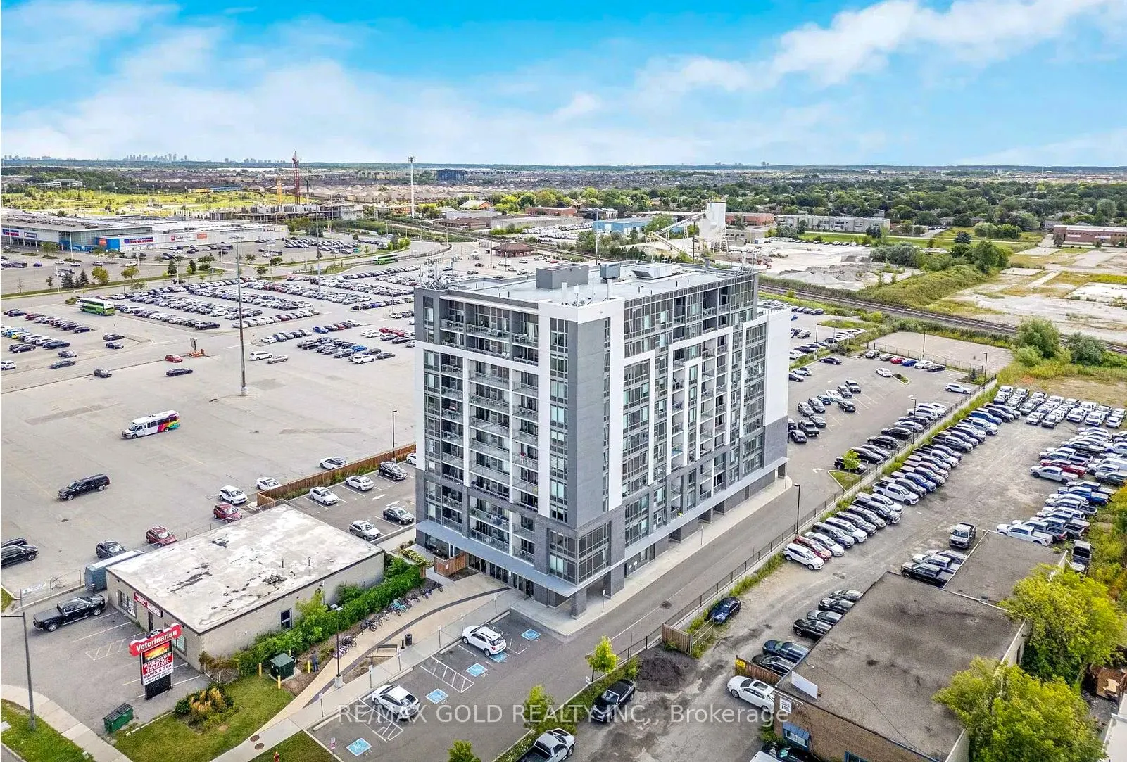 716 Main Street, #7
