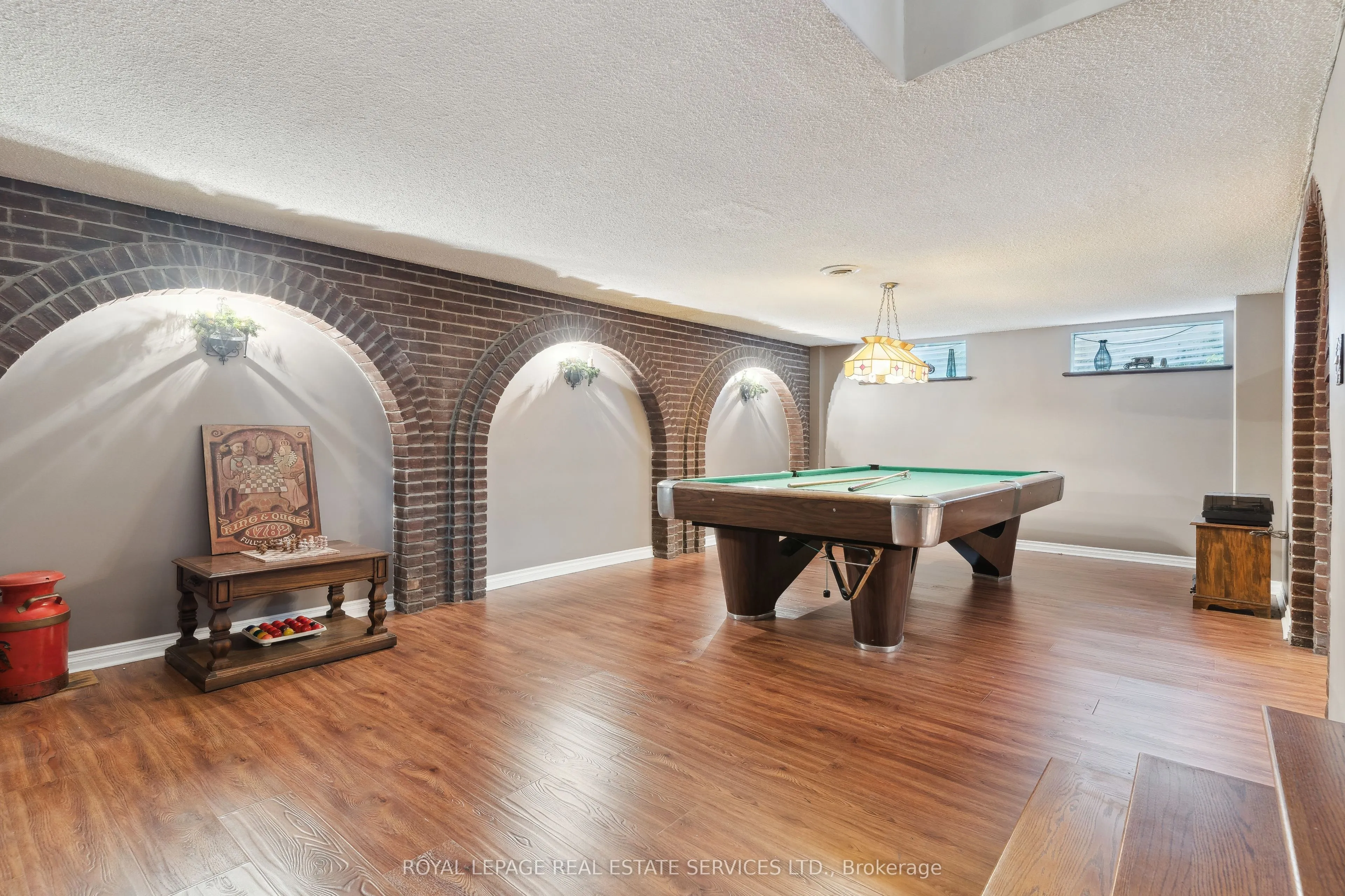 116 Clement Road