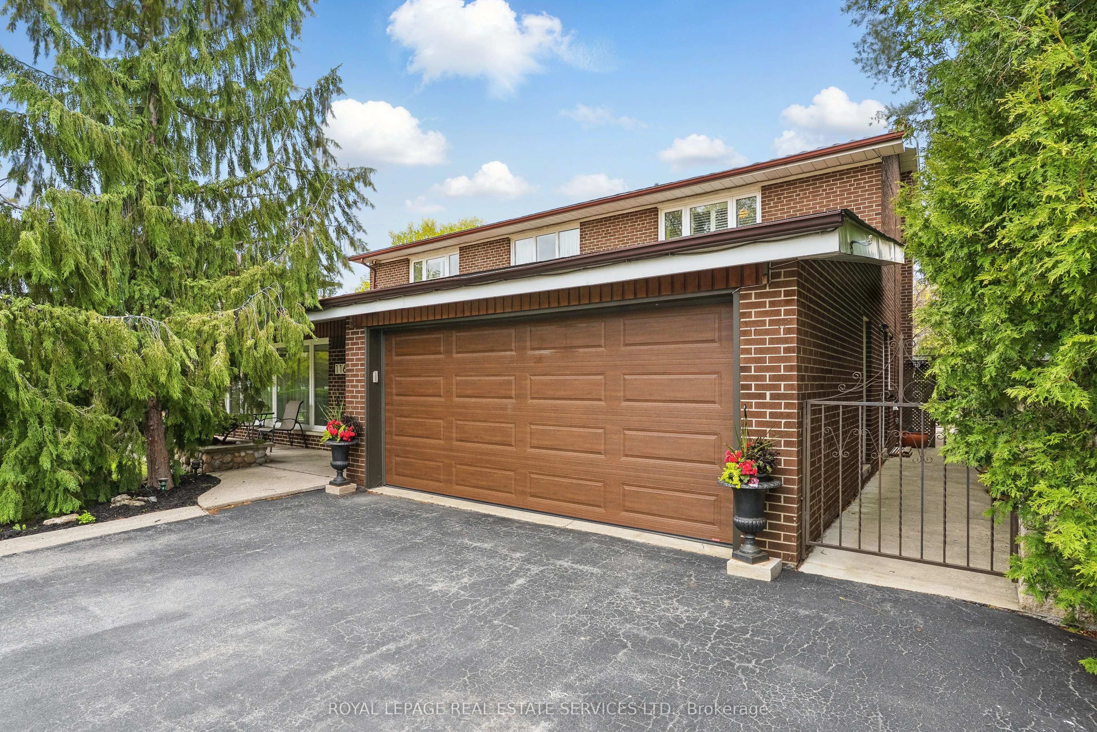 116 Clement Road