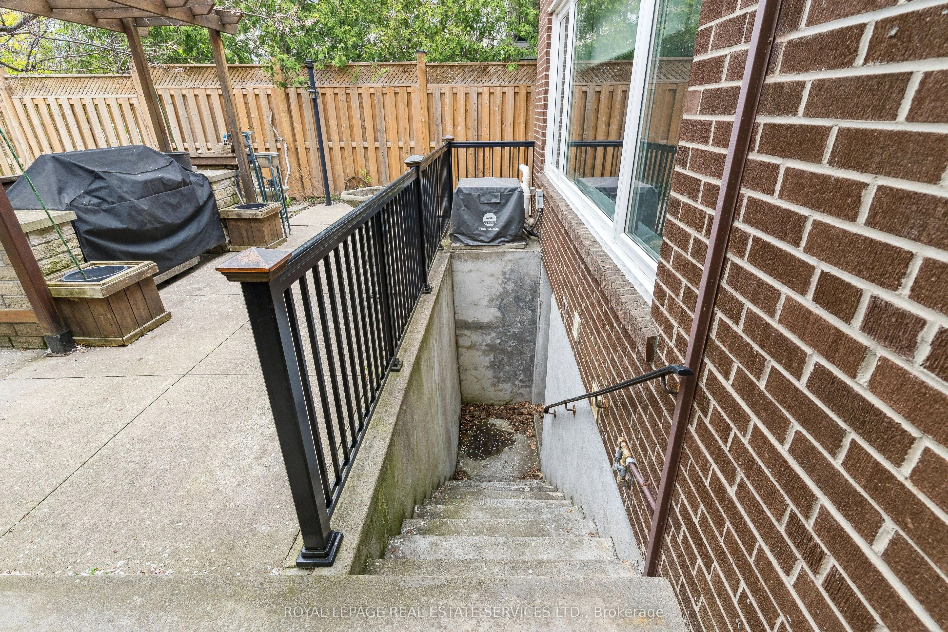 116 Clement Road