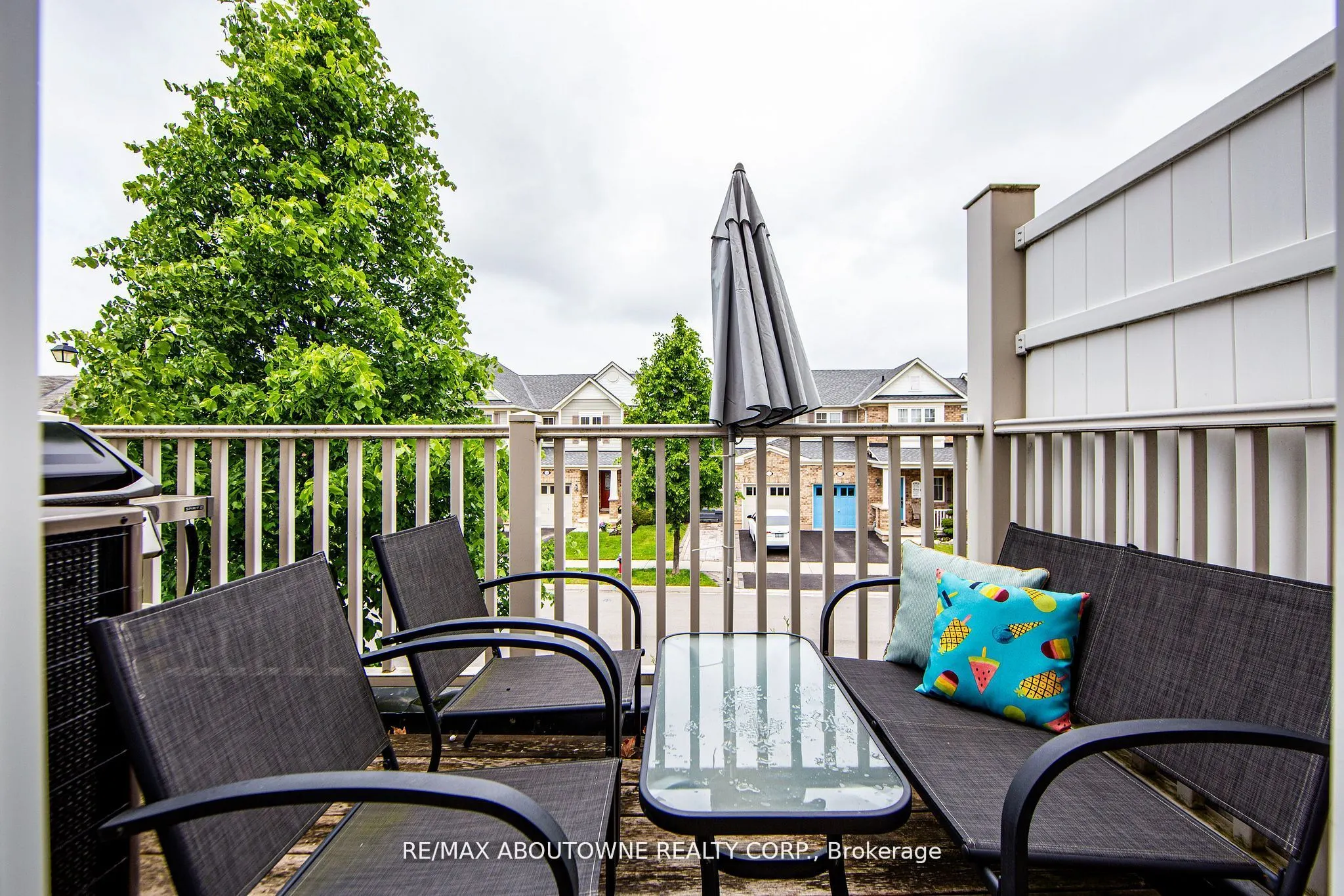 911 Deverell Place