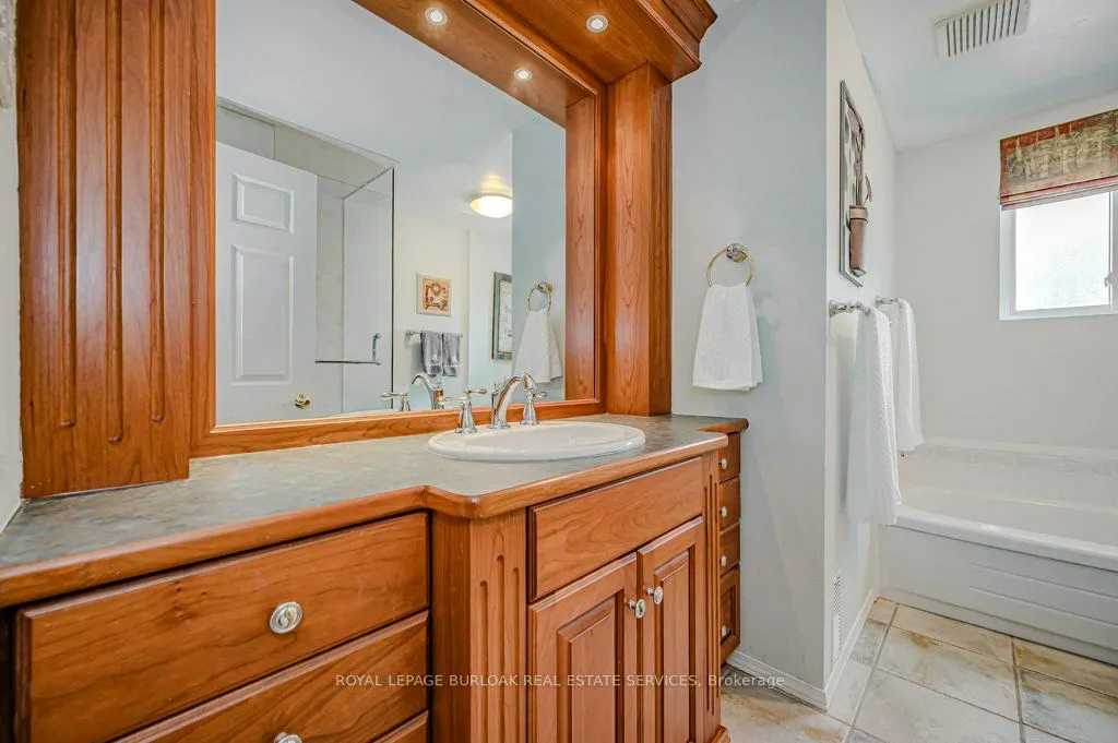 1778 Old Waterdown Road