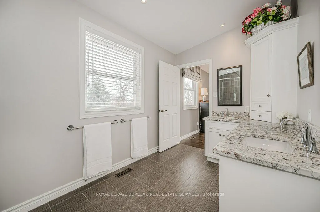 1778 Old Waterdown Road