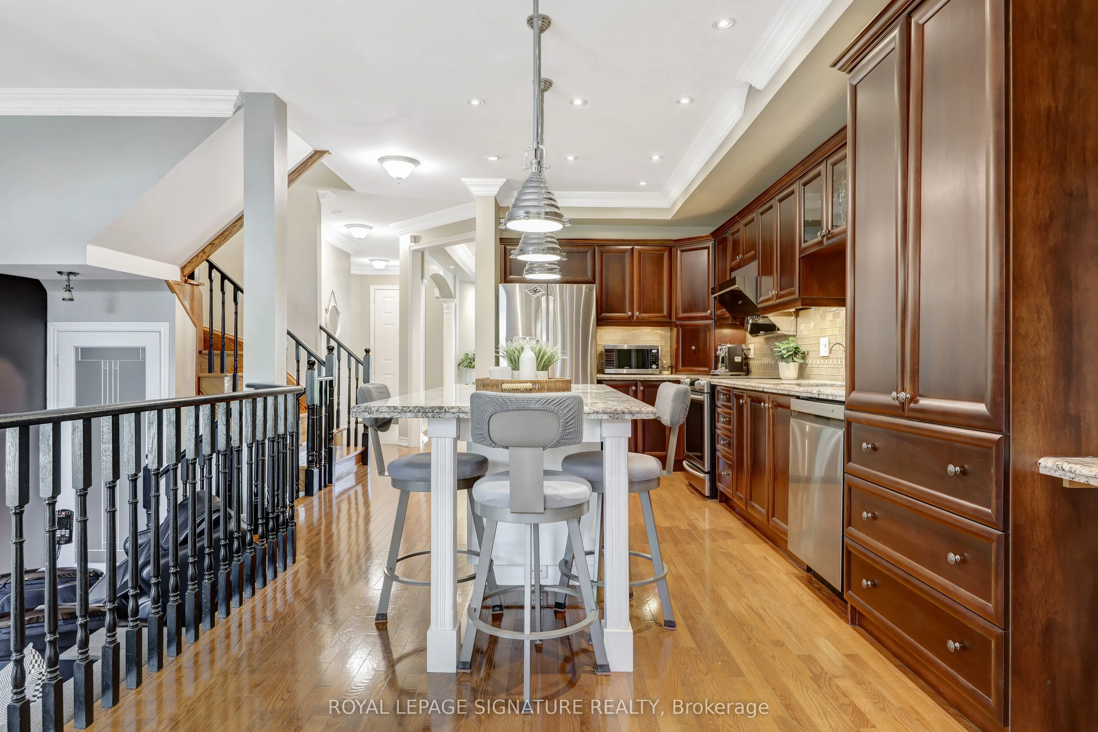 3469 Eglinton Avenue