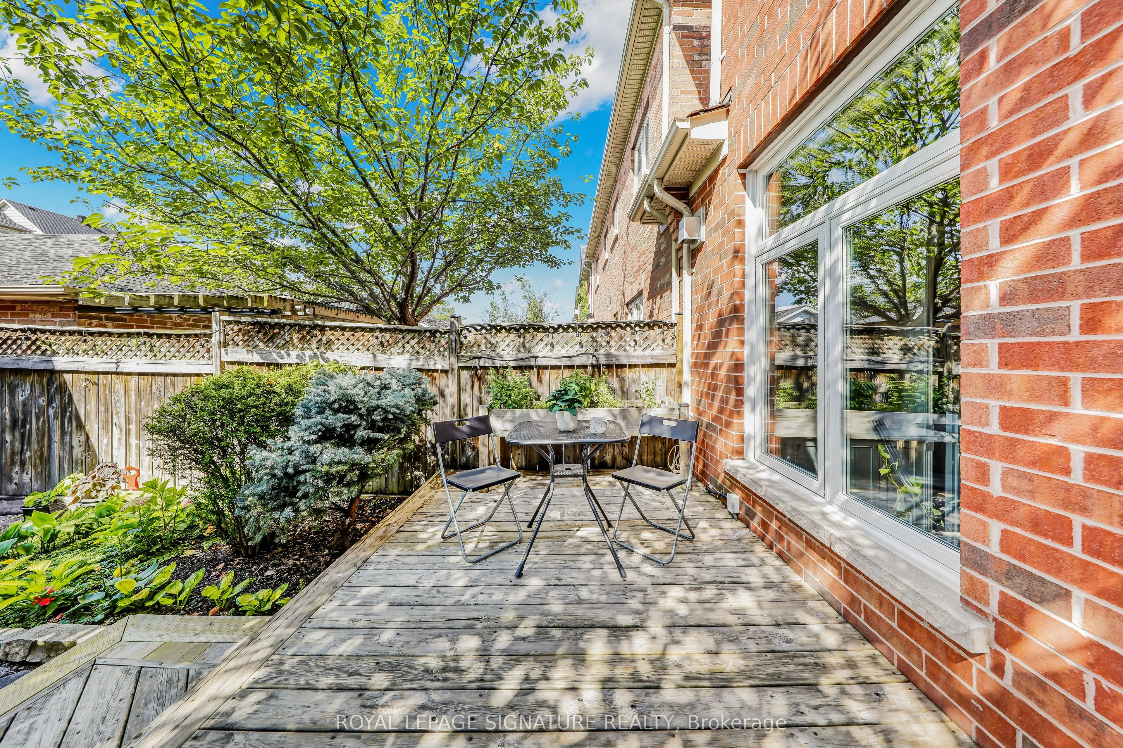 3469 Eglinton Avenue