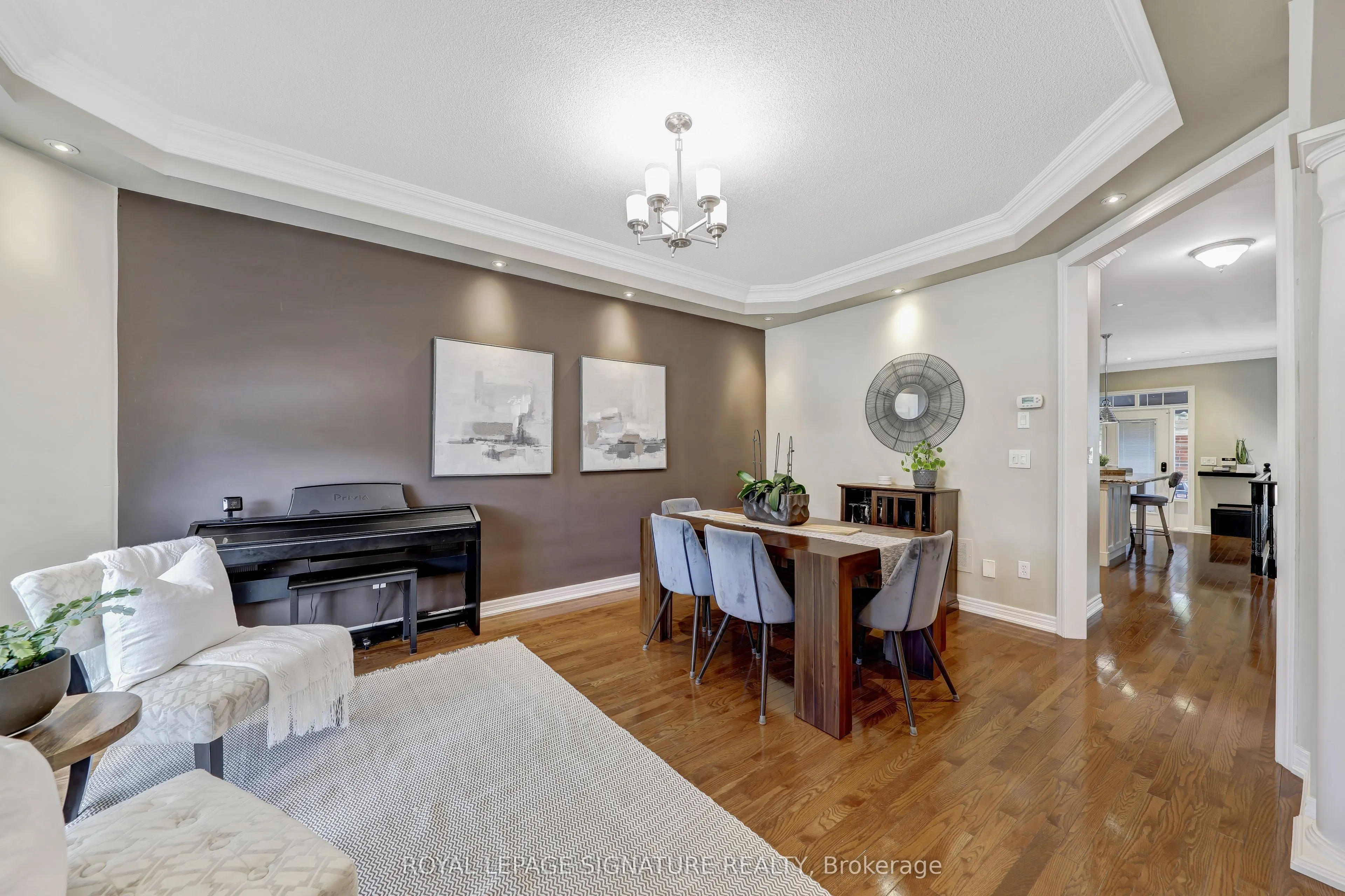 3469 Eglinton Avenue