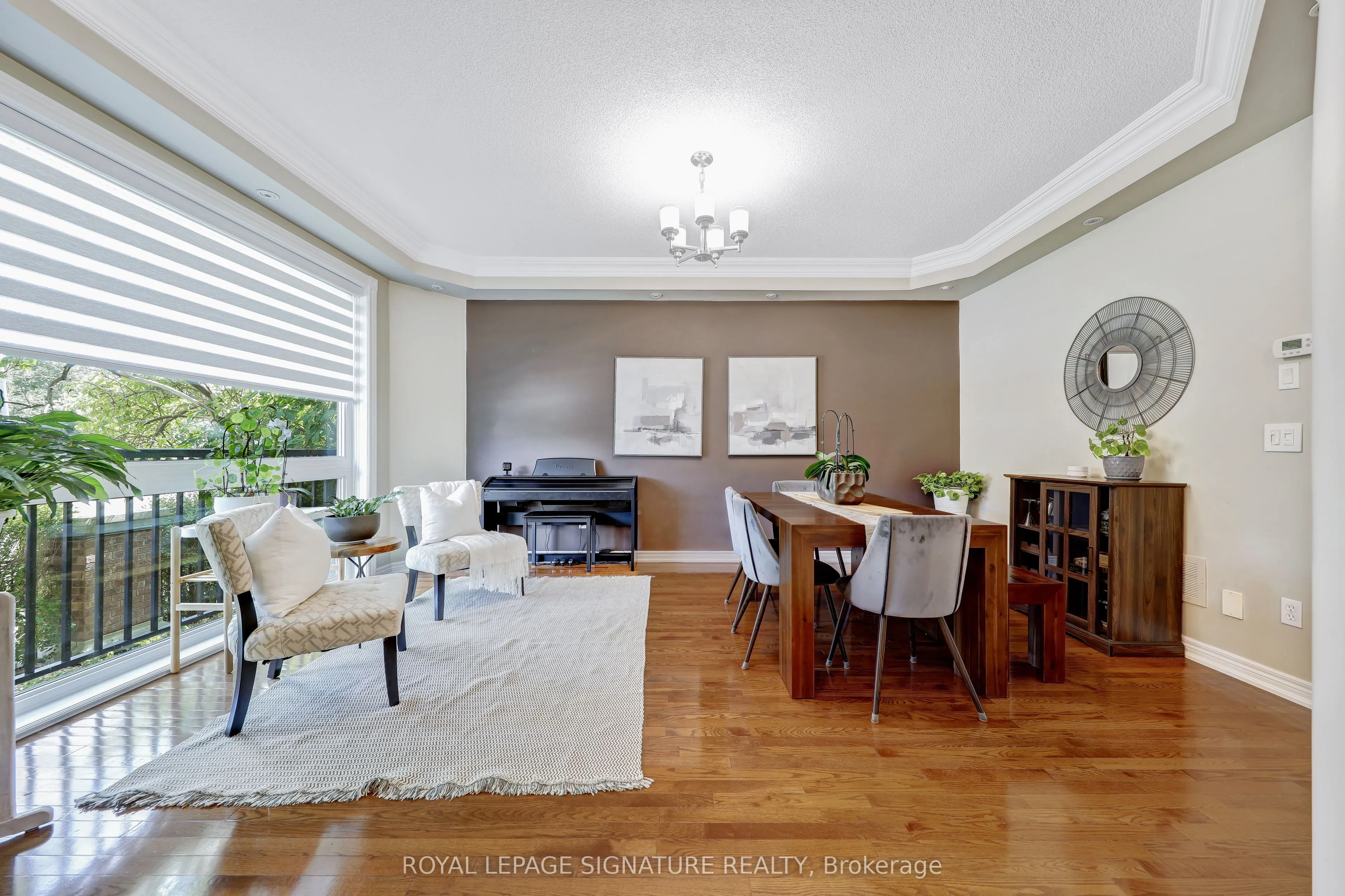 3469 Eglinton Avenue