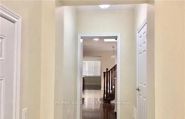 7 Vinewood Road