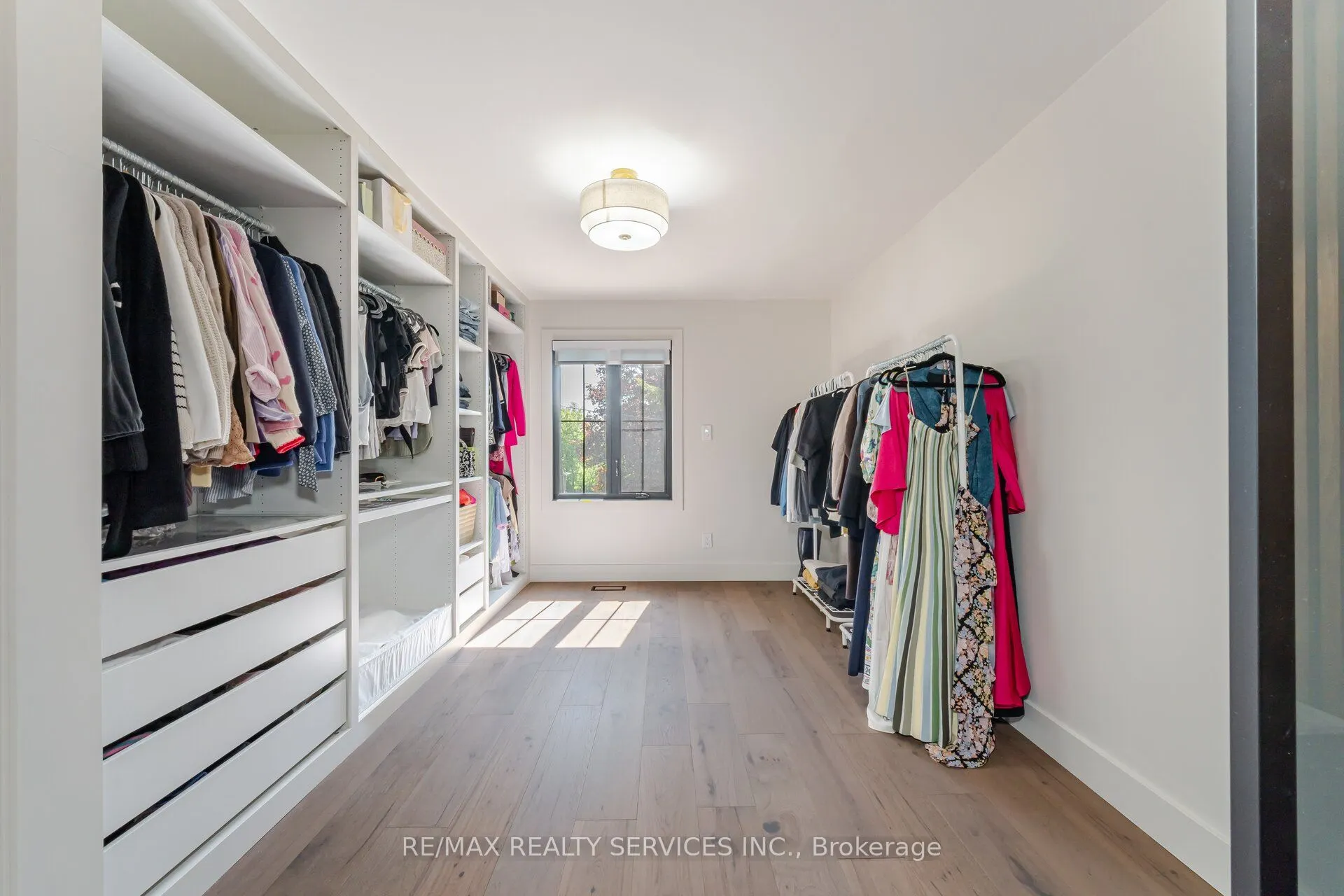 6 John Beck Crescent