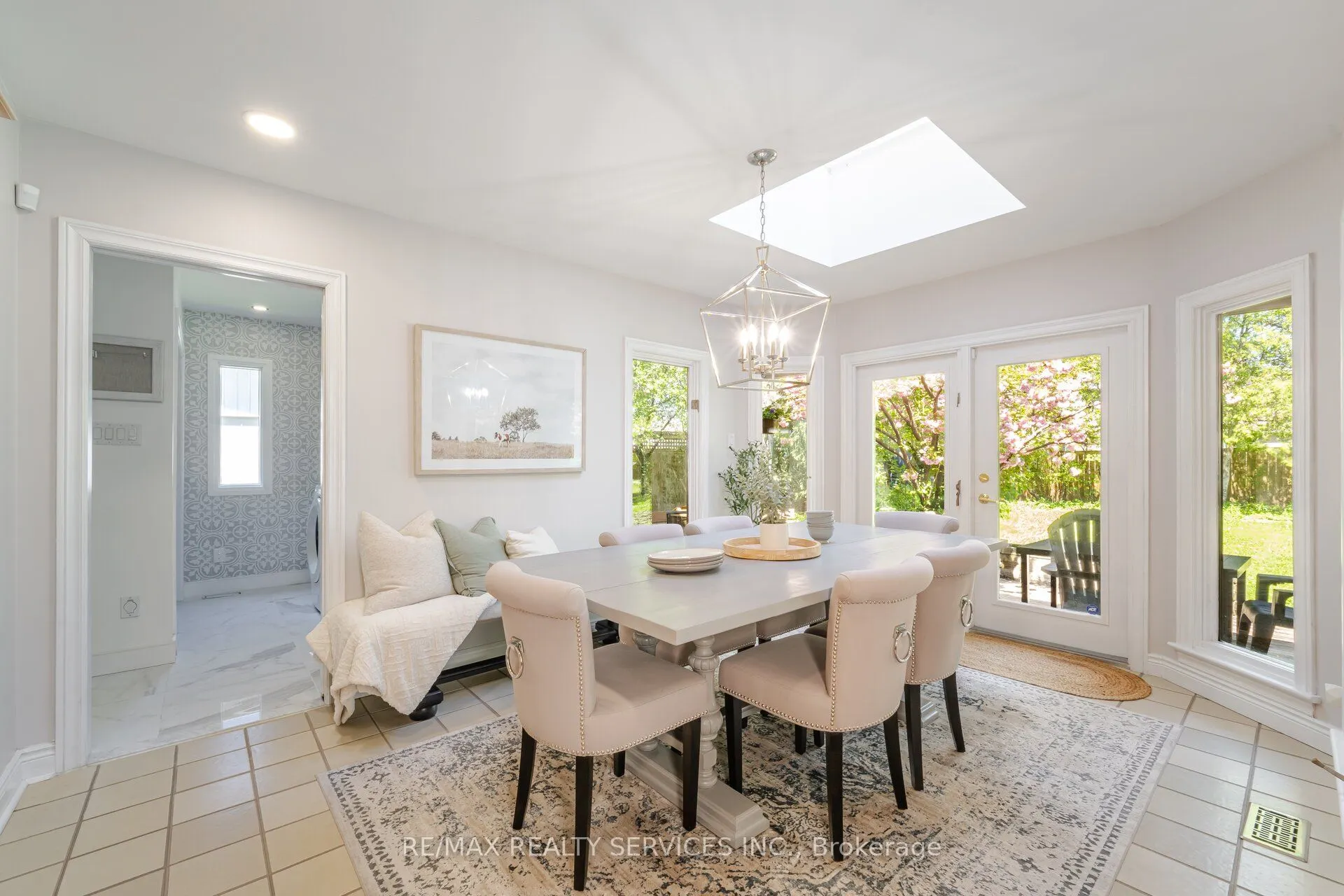 6 John Beck Crescent
