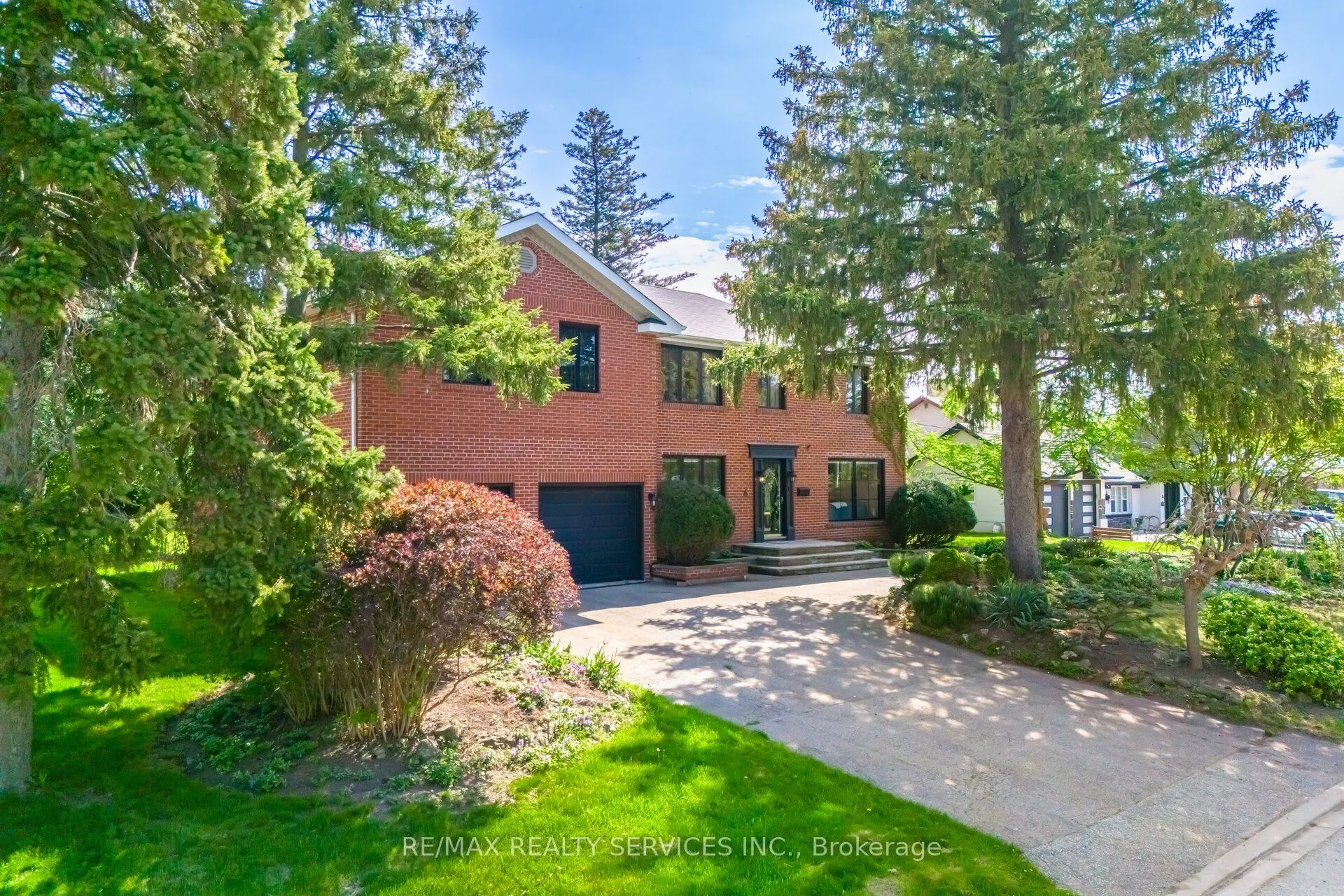 6 John Beck Crescent