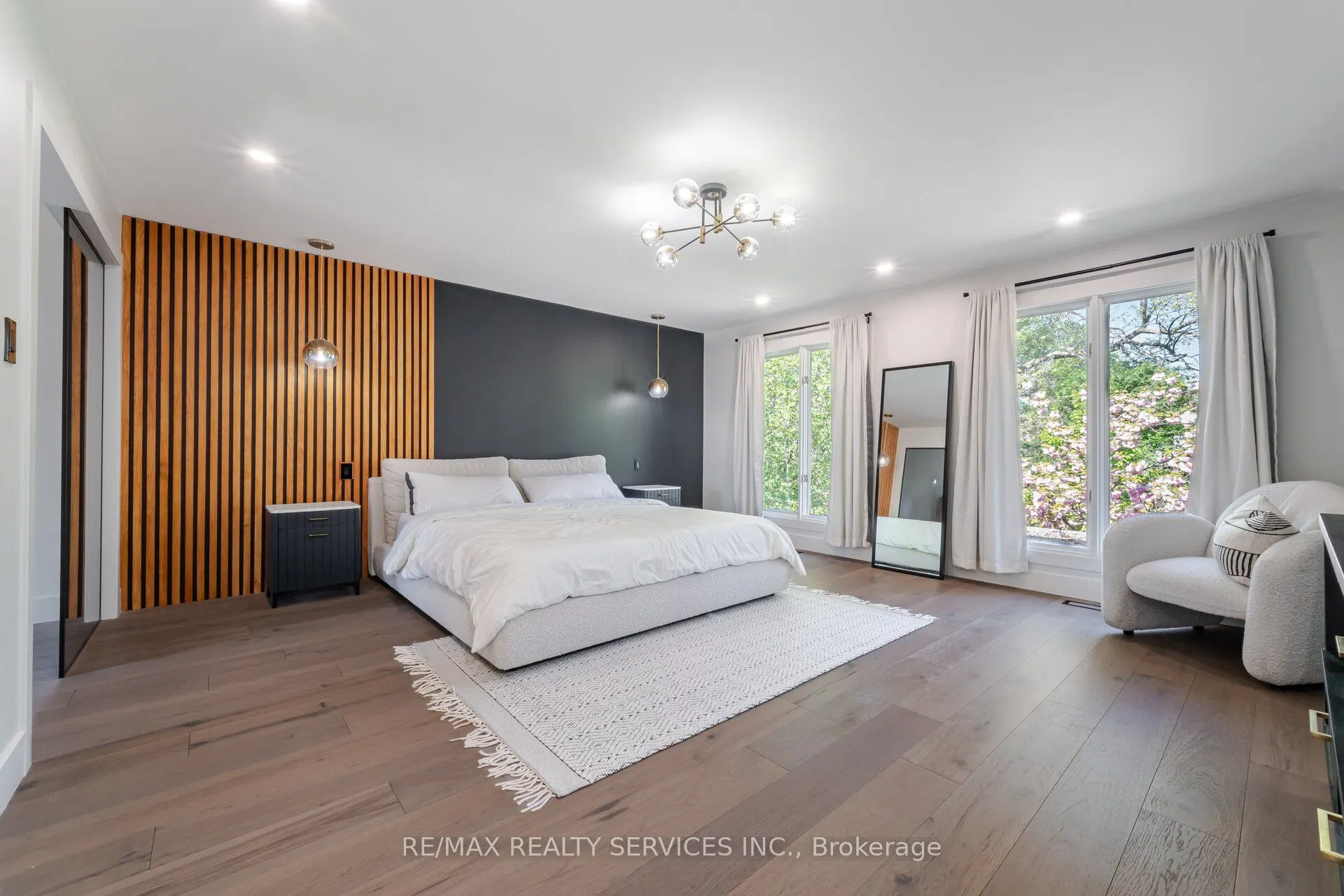 6 John Beck Crescent