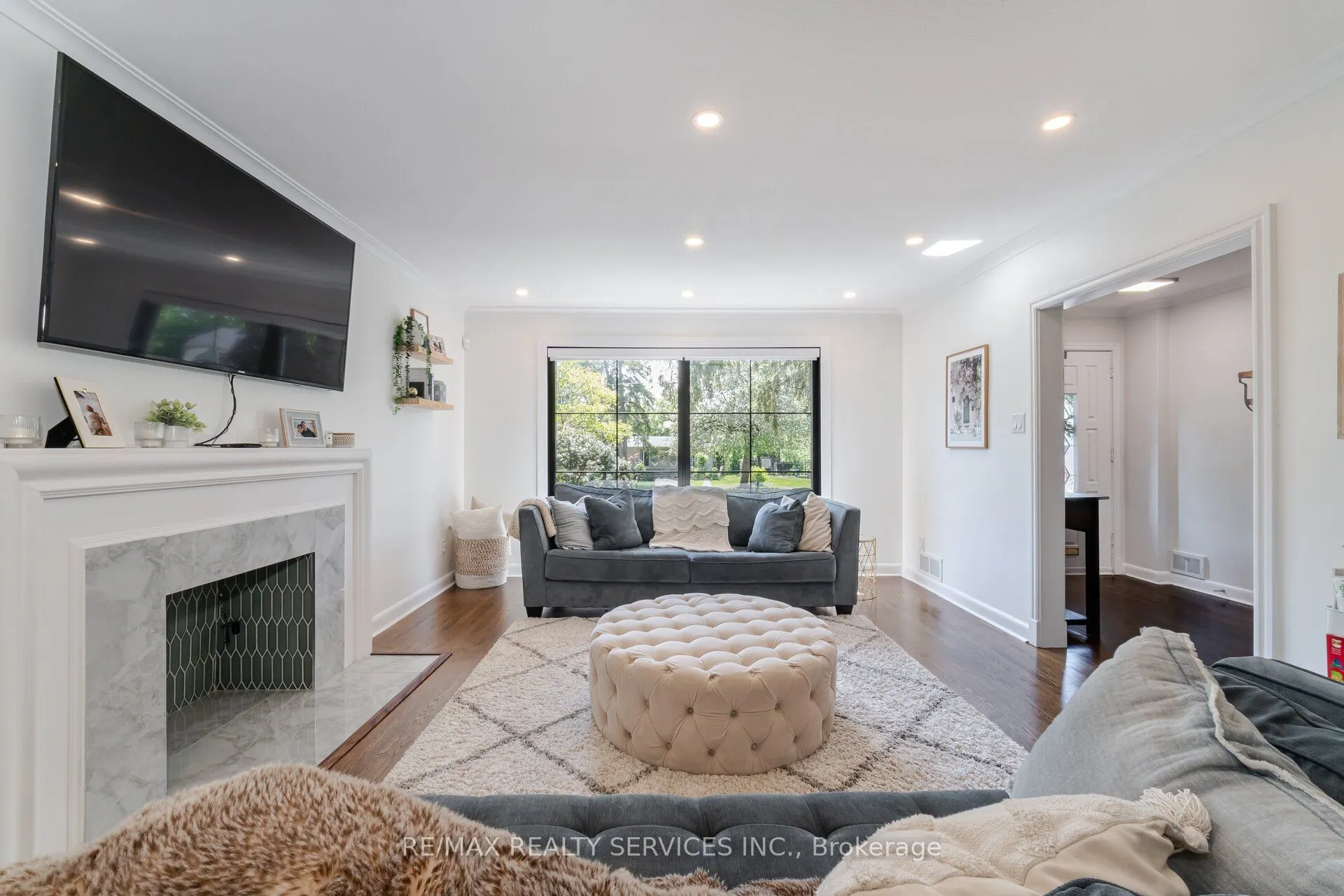 6 John Beck Crescent
