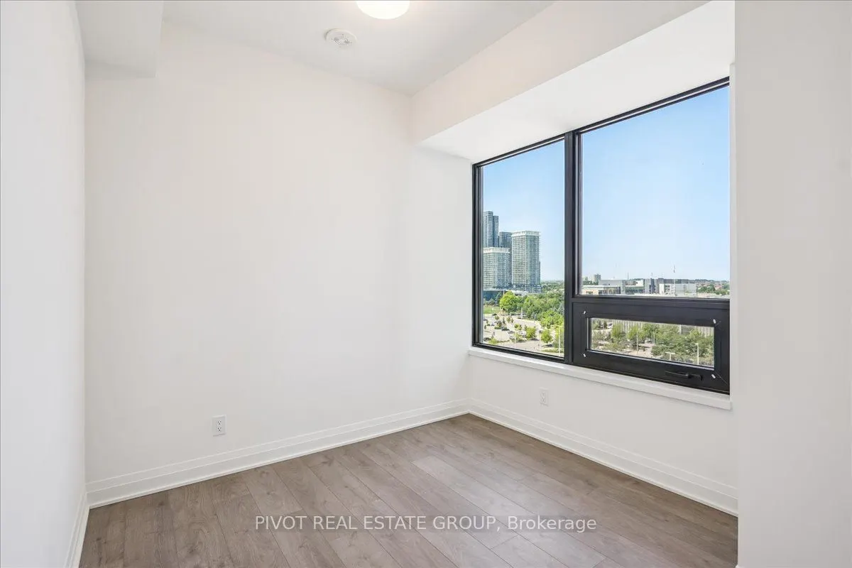 4015 The Exchange, #907