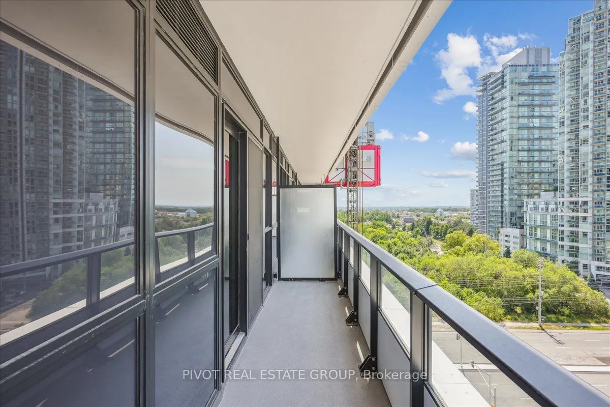 4015 The Exchange, #907