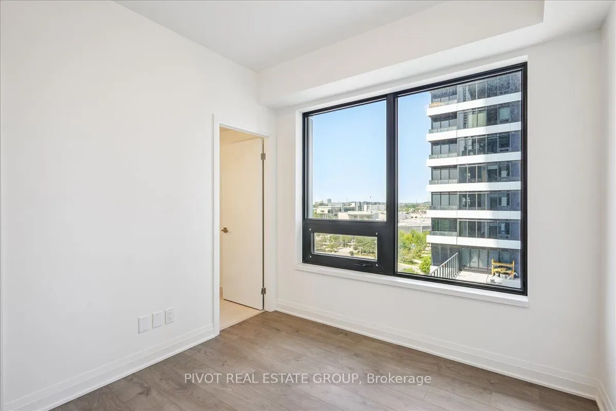 4015 The Exchange, #907