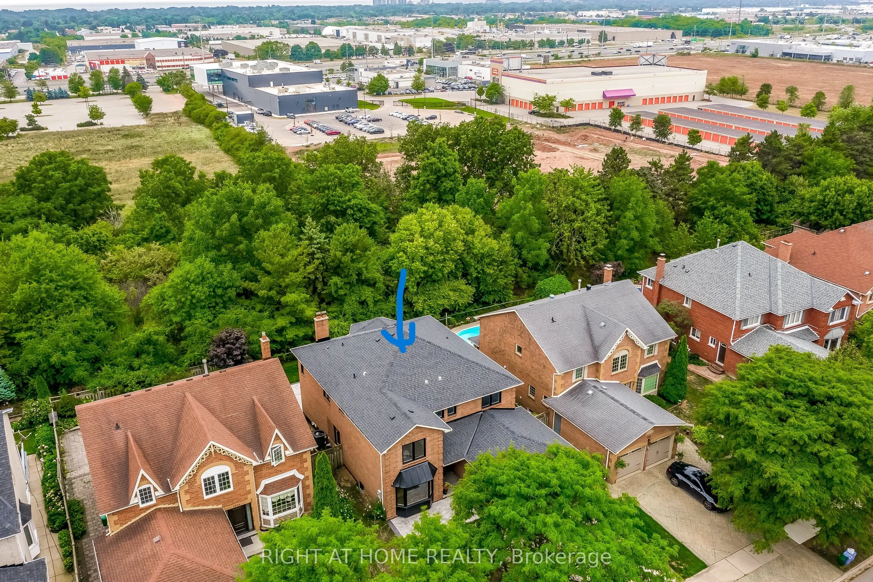 1308 Fieldcrest Lane