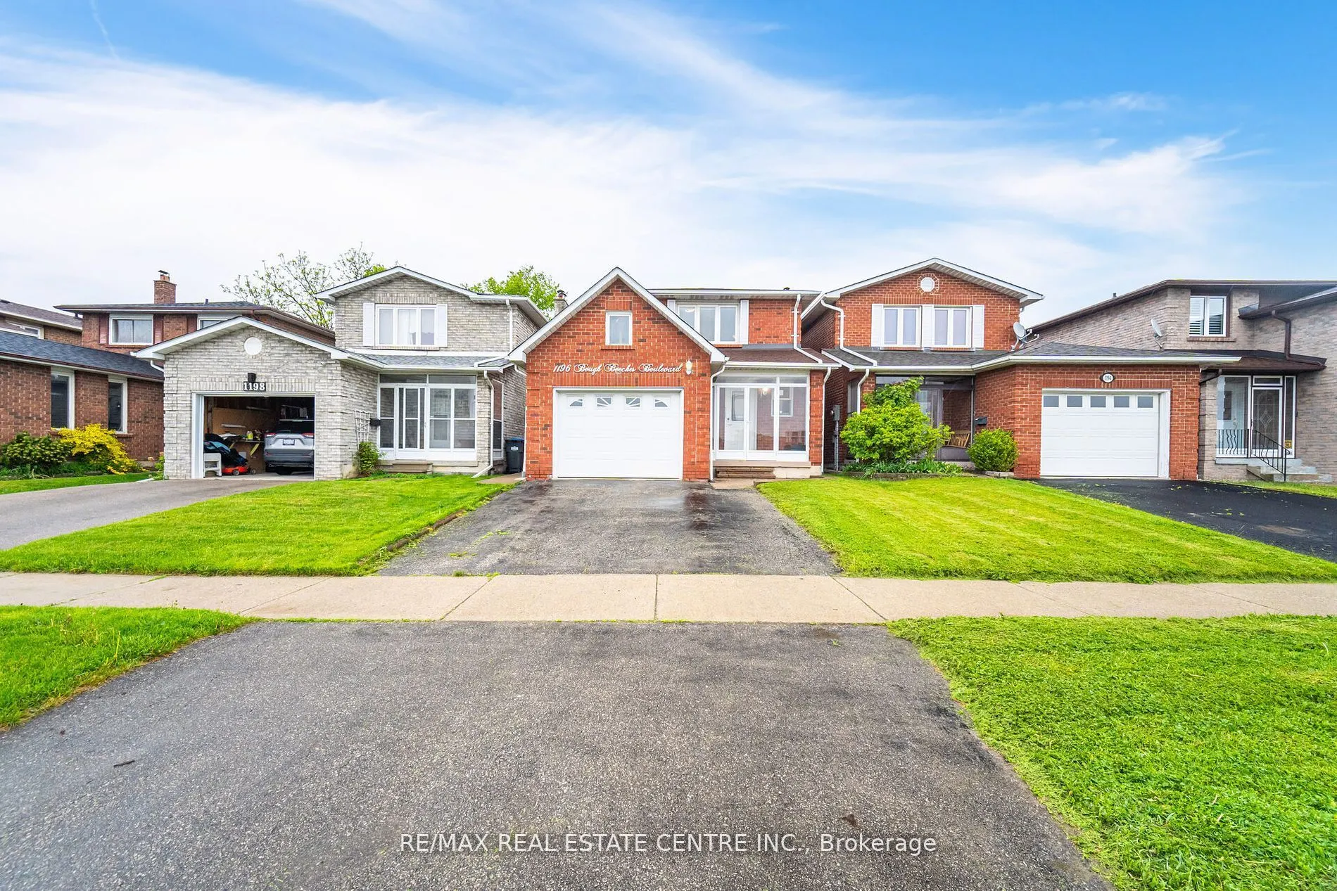 1196 Bough Beeches Boulevard