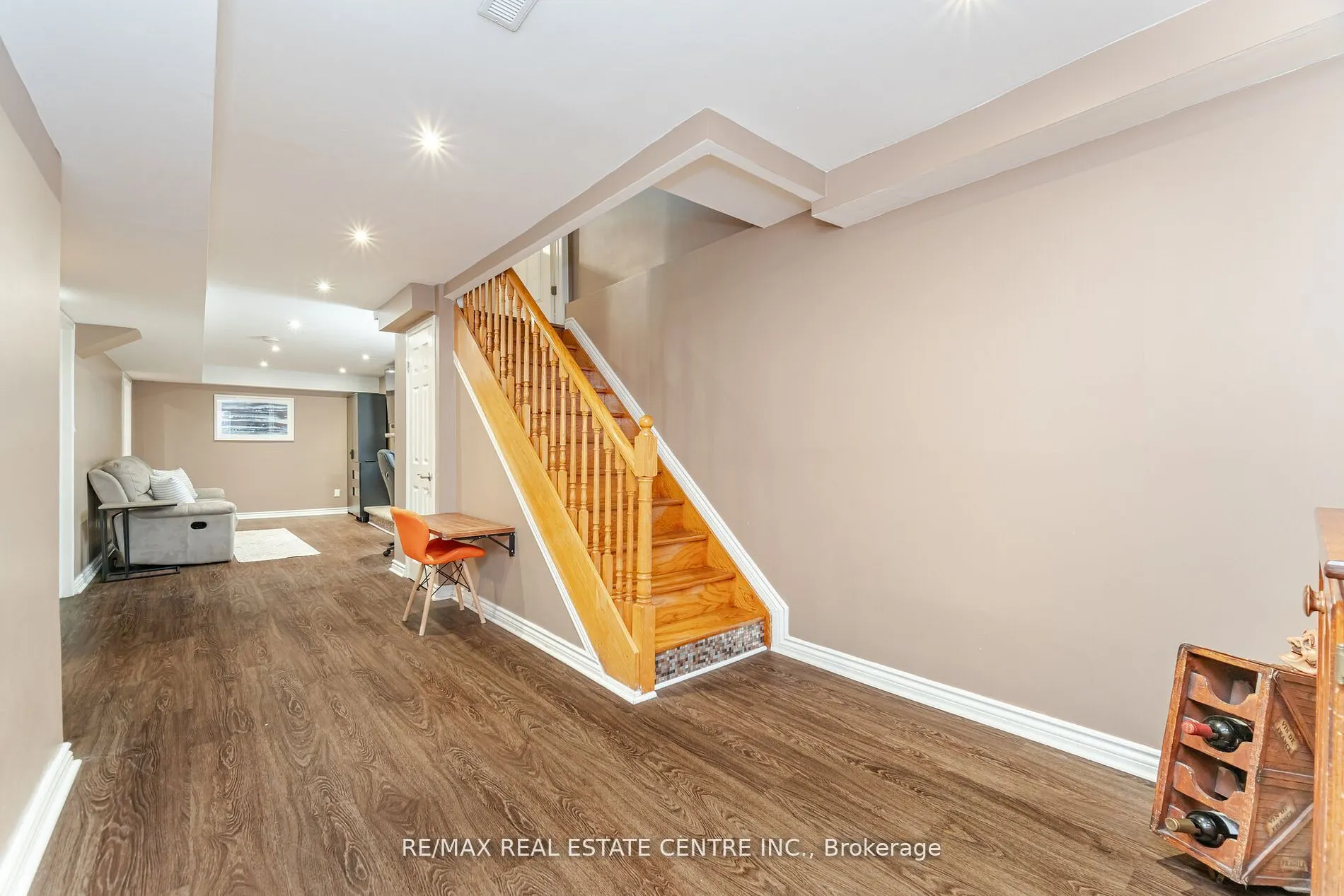 1196 Bough Beeches Boulevard