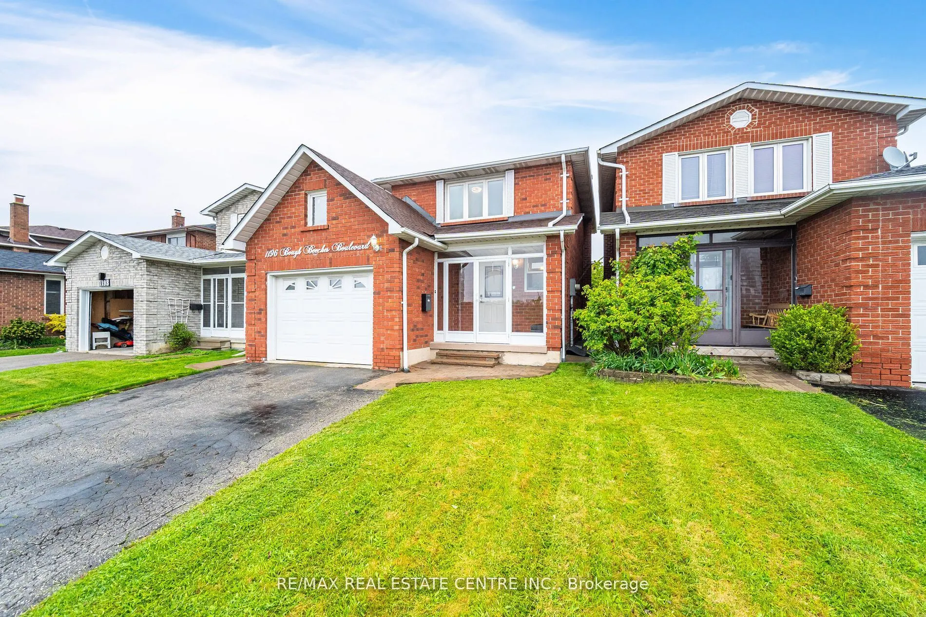 1196 Bough Beeches Boulevard