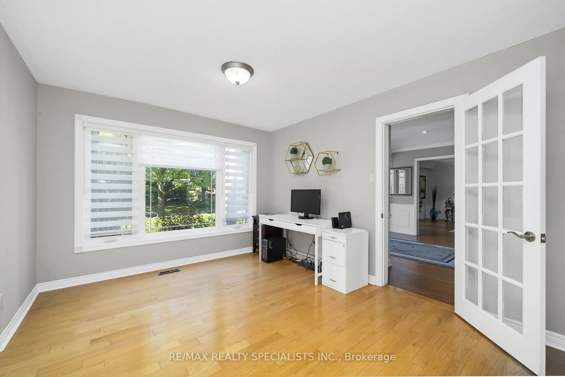1480 Ballyclare Drive
