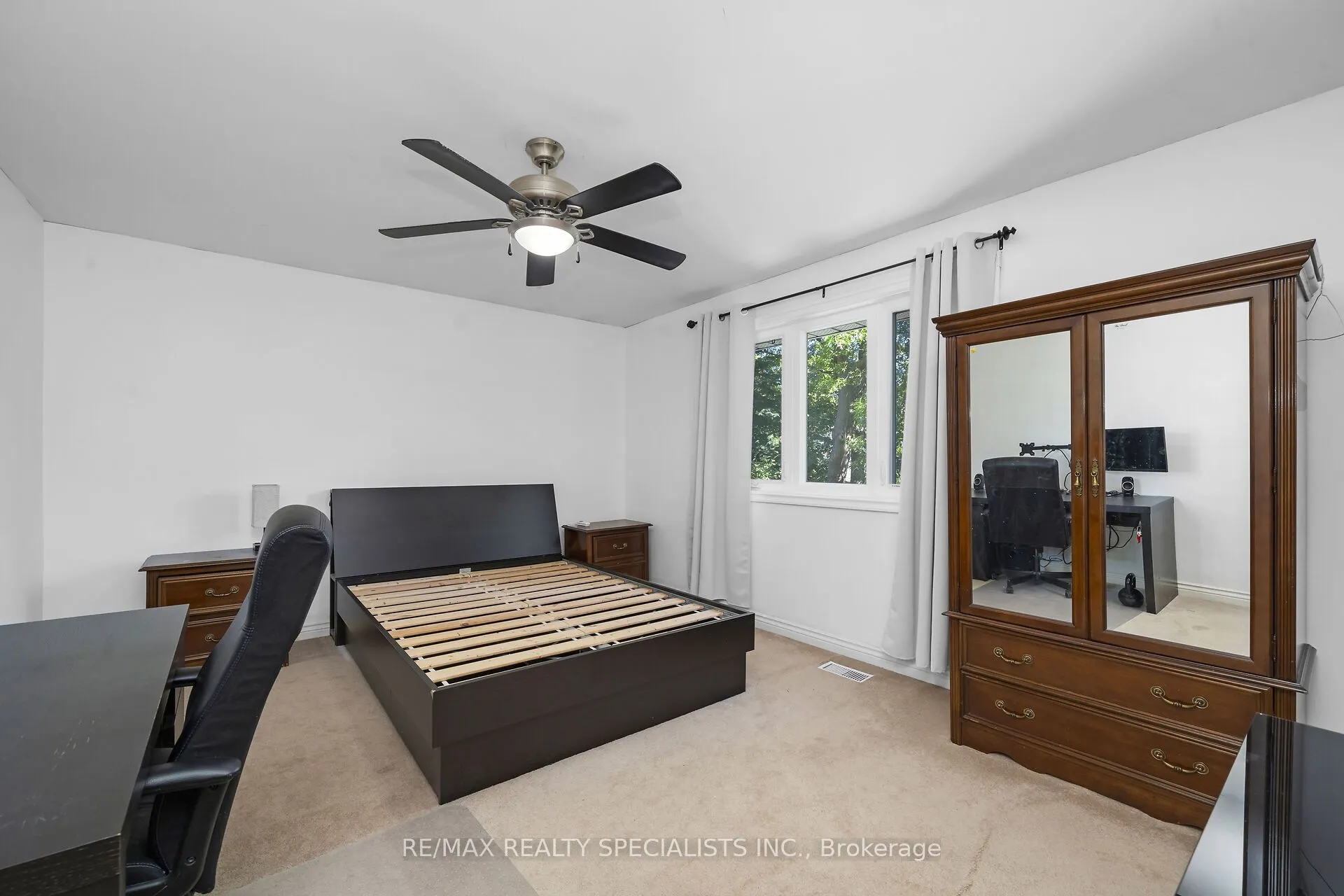 1480 Ballyclare Drive