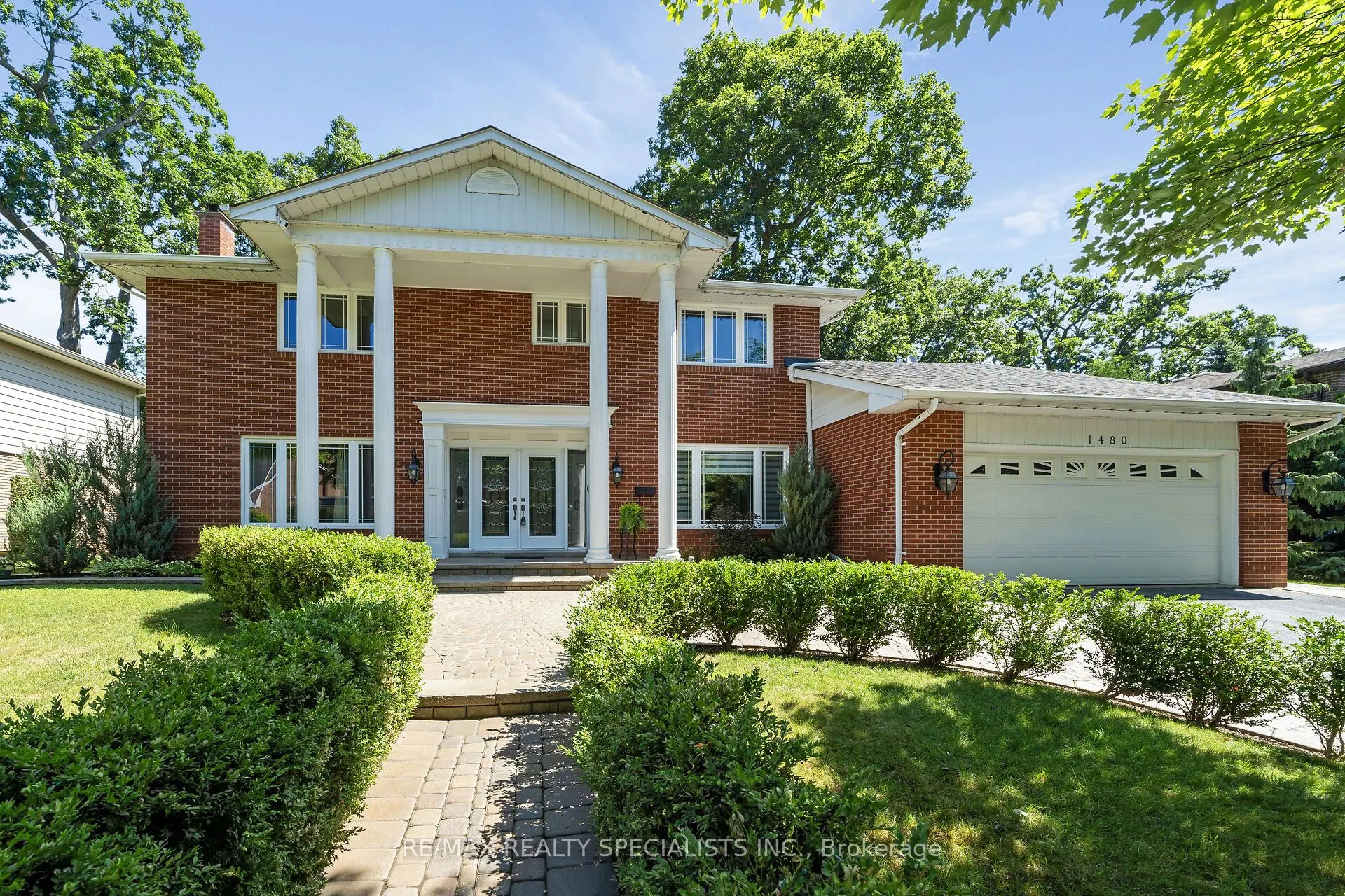 1480 Ballyclare Drive