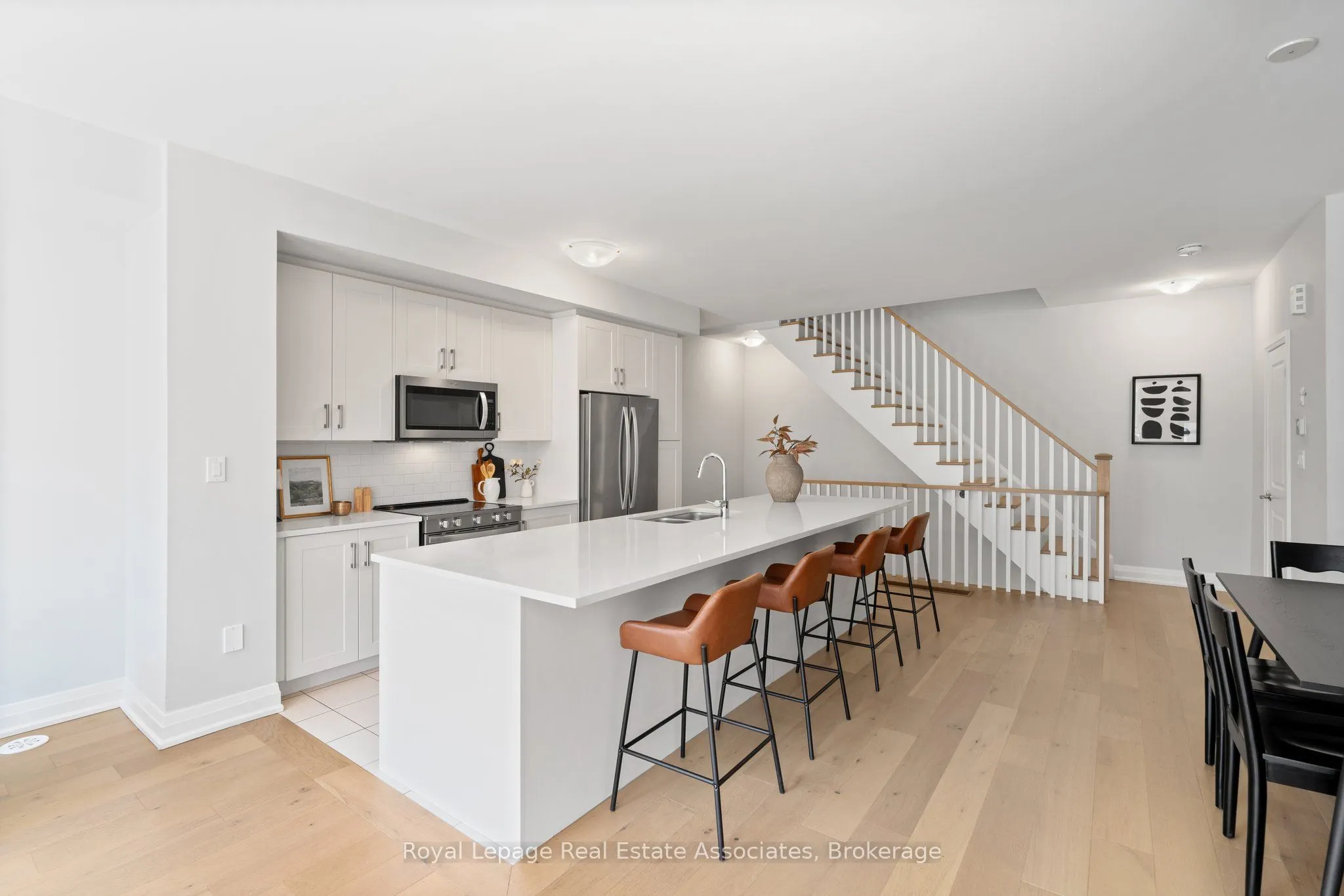 2459 Belt Lane