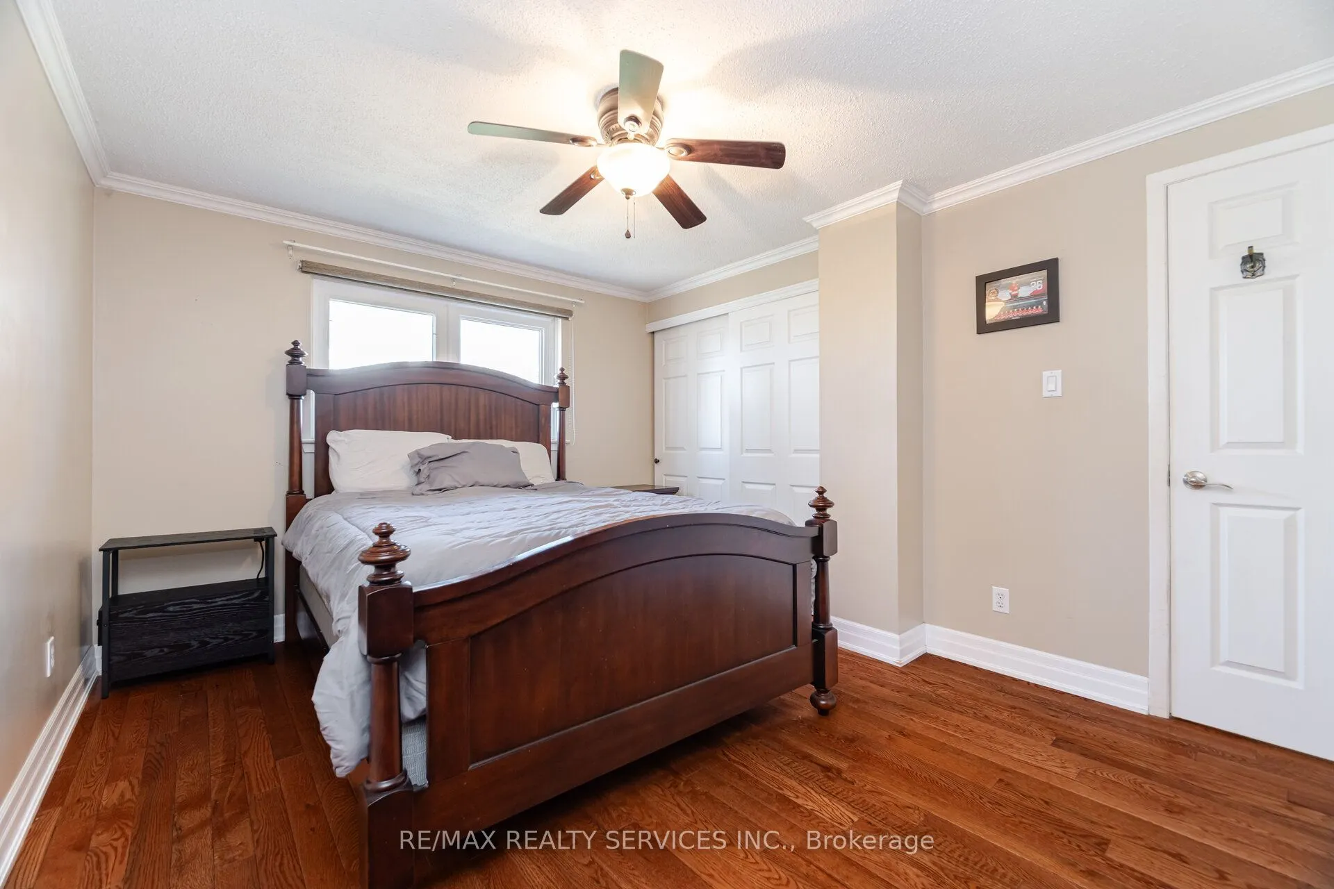 8 Reigate Avenue