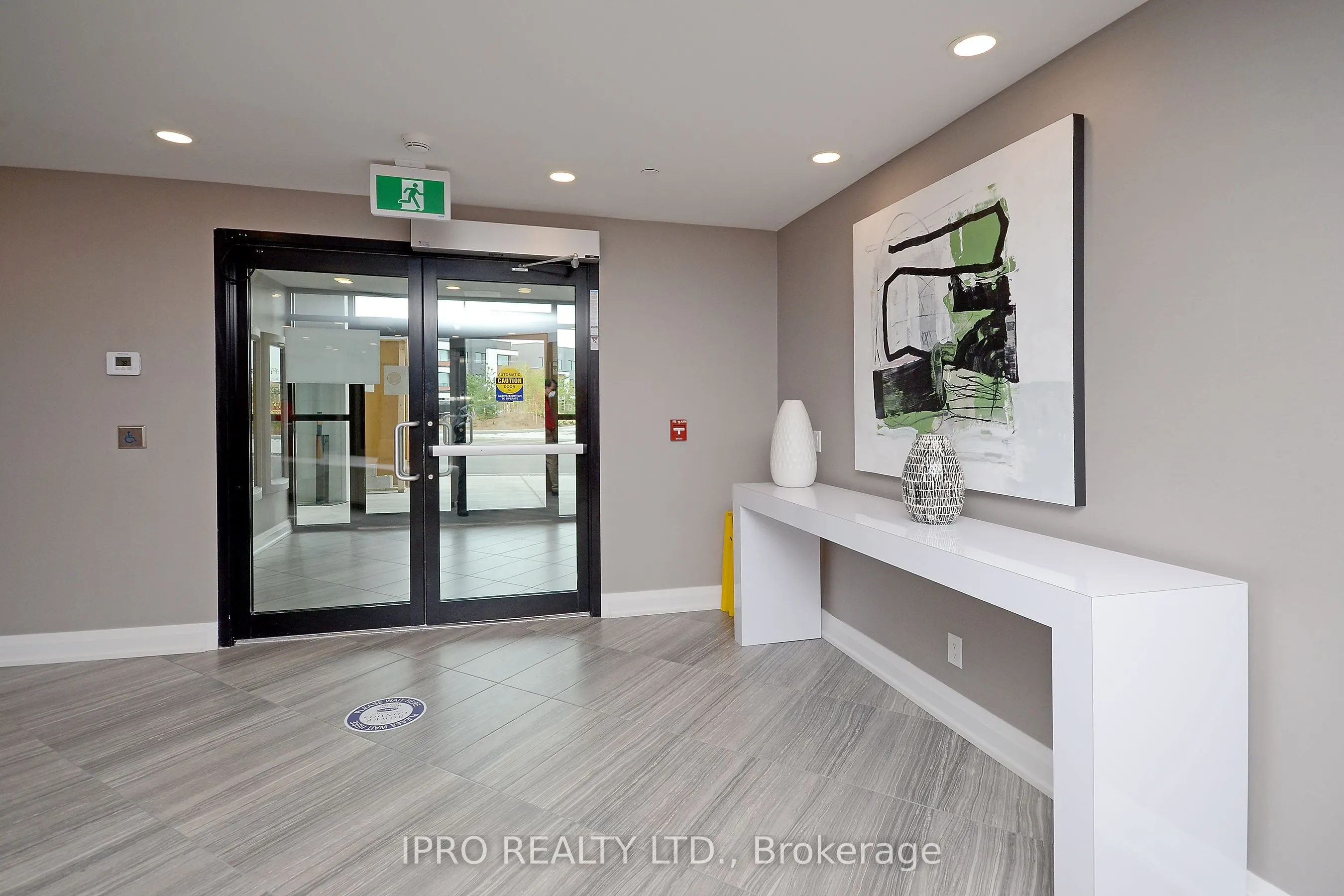 128 Grovewood Common, #435