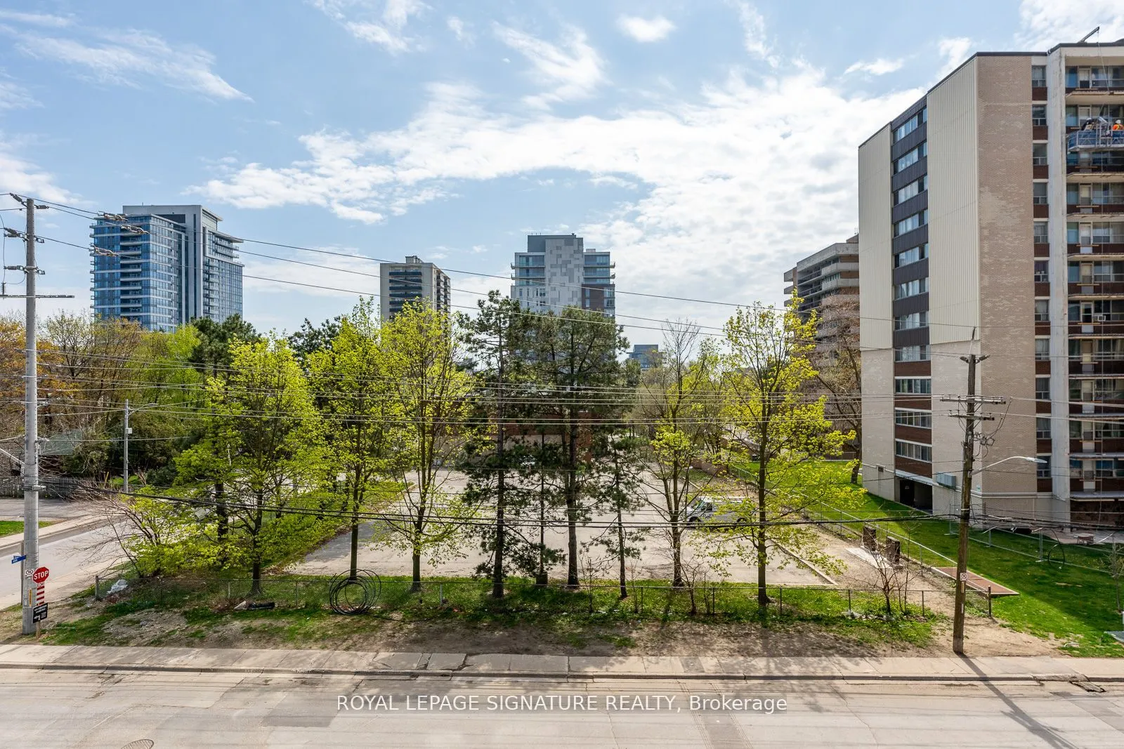 28 Ann Street, #209