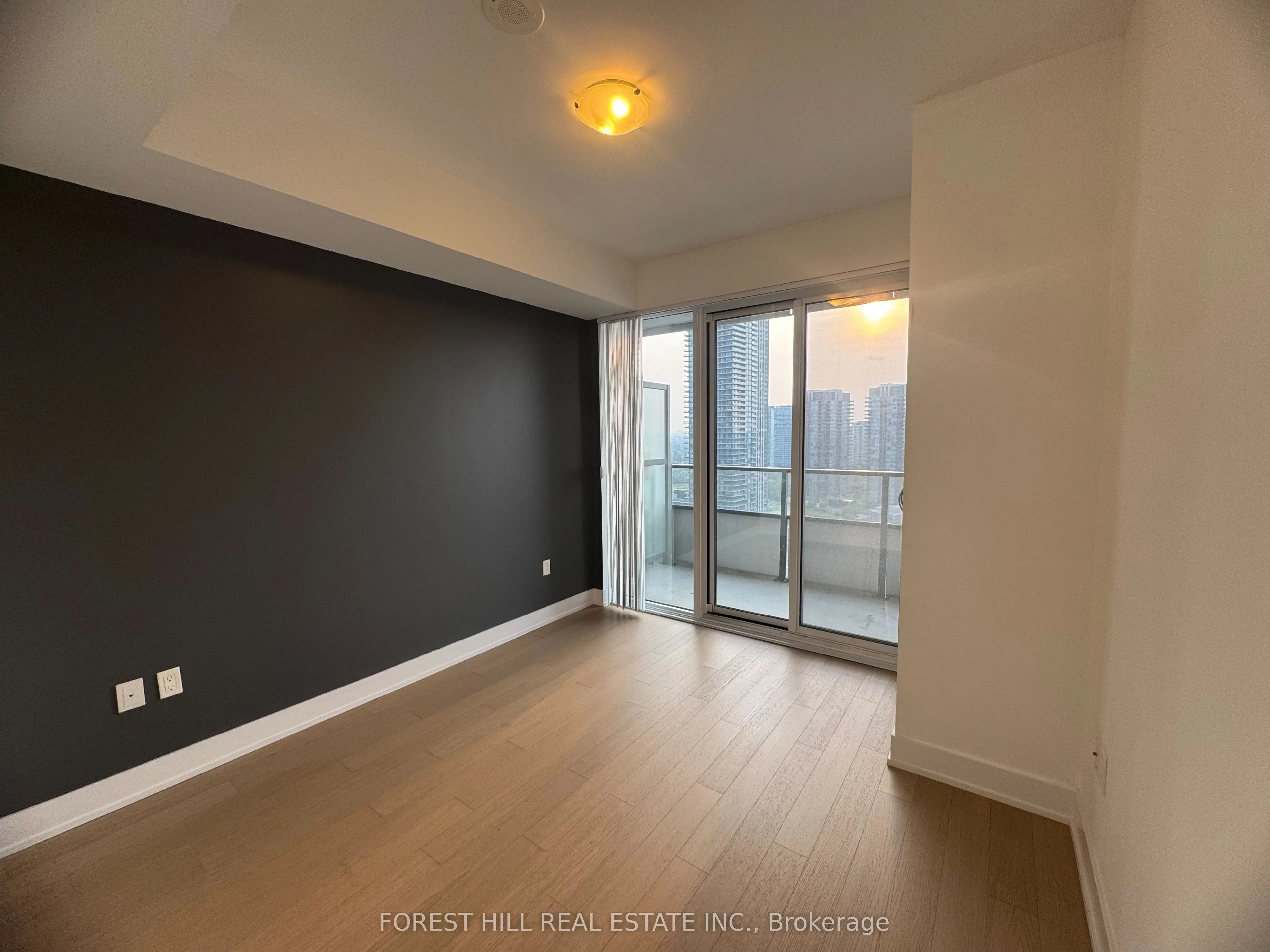 30 Shore Breeze Drive, #1922