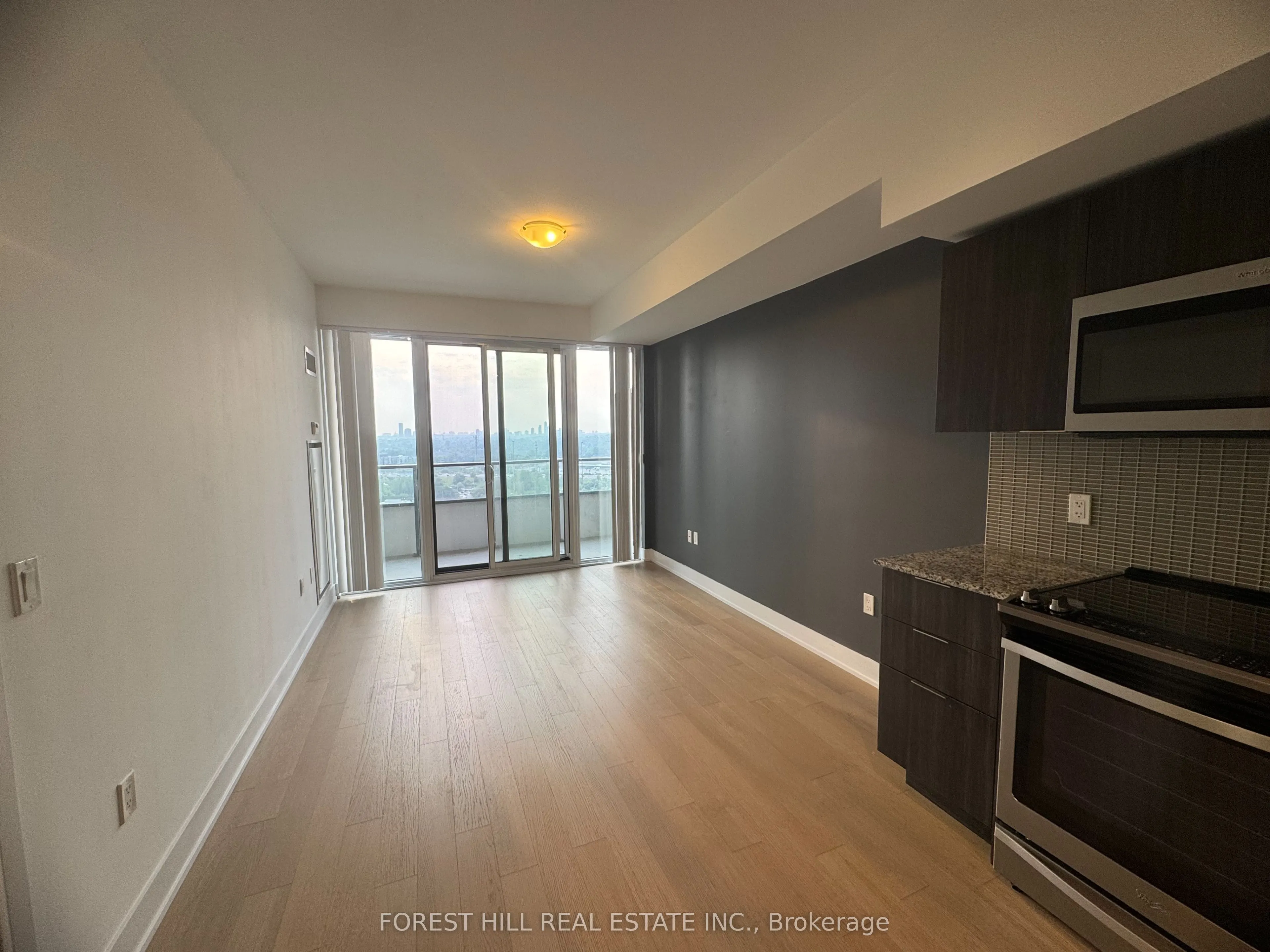 30 Shore Breeze Drive, #1922