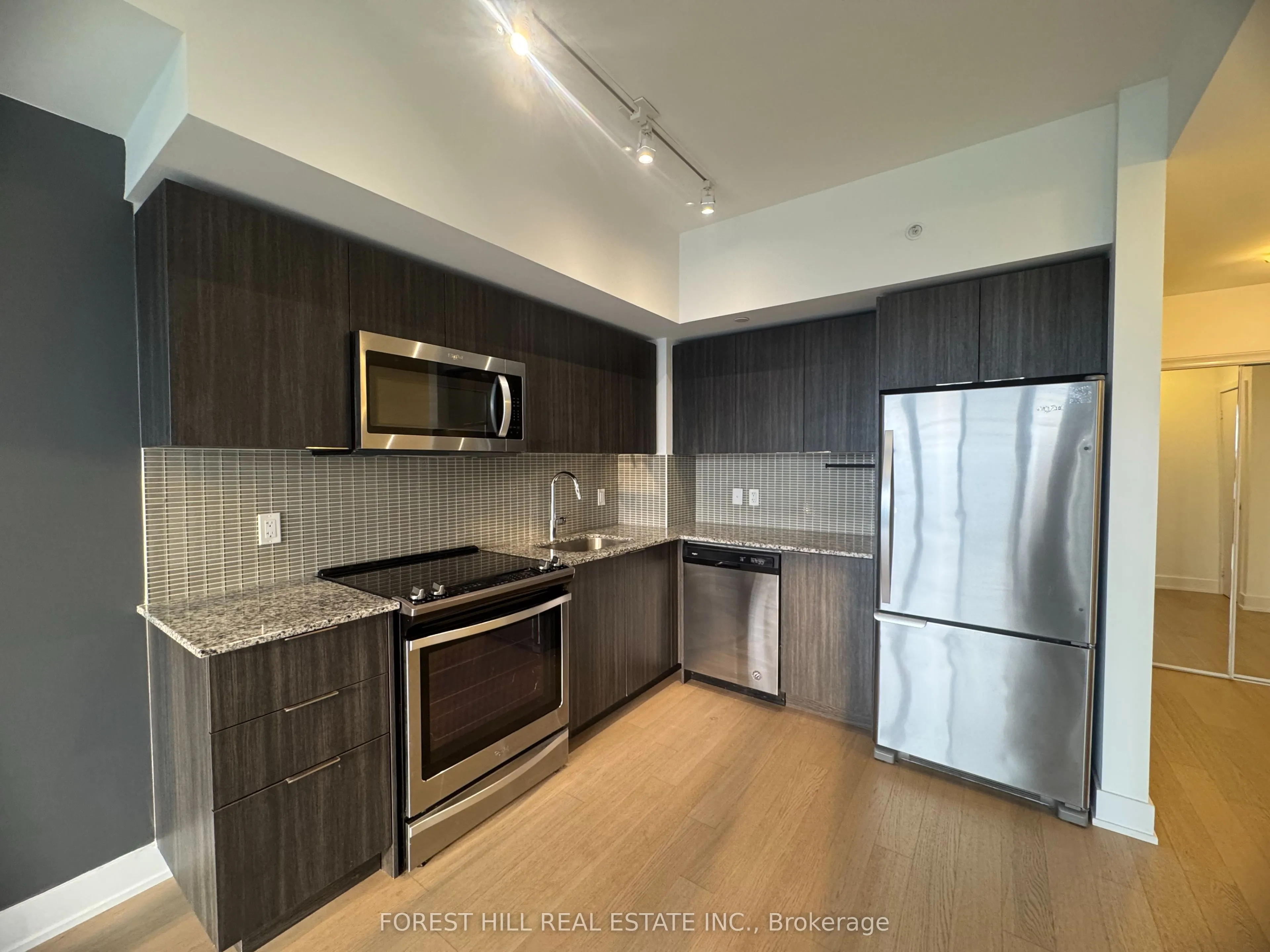 30 Shore Breeze Drive, #1922